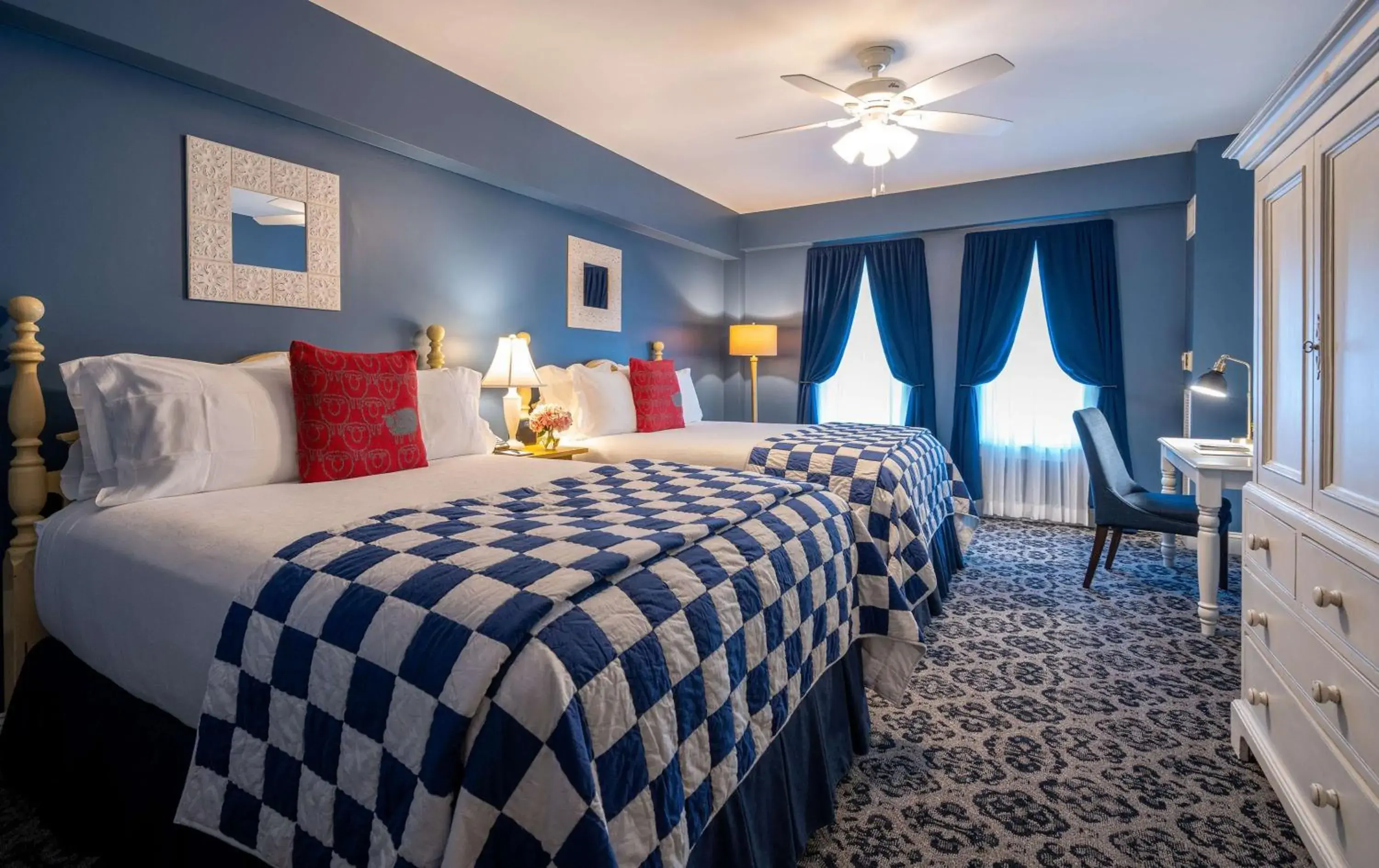 Bedroom, Bed in The Kendall Hotel at the Engine 7 Firehouse Bedroom, Bed in The Kendall Hotel at the Engine 7 Firehouse