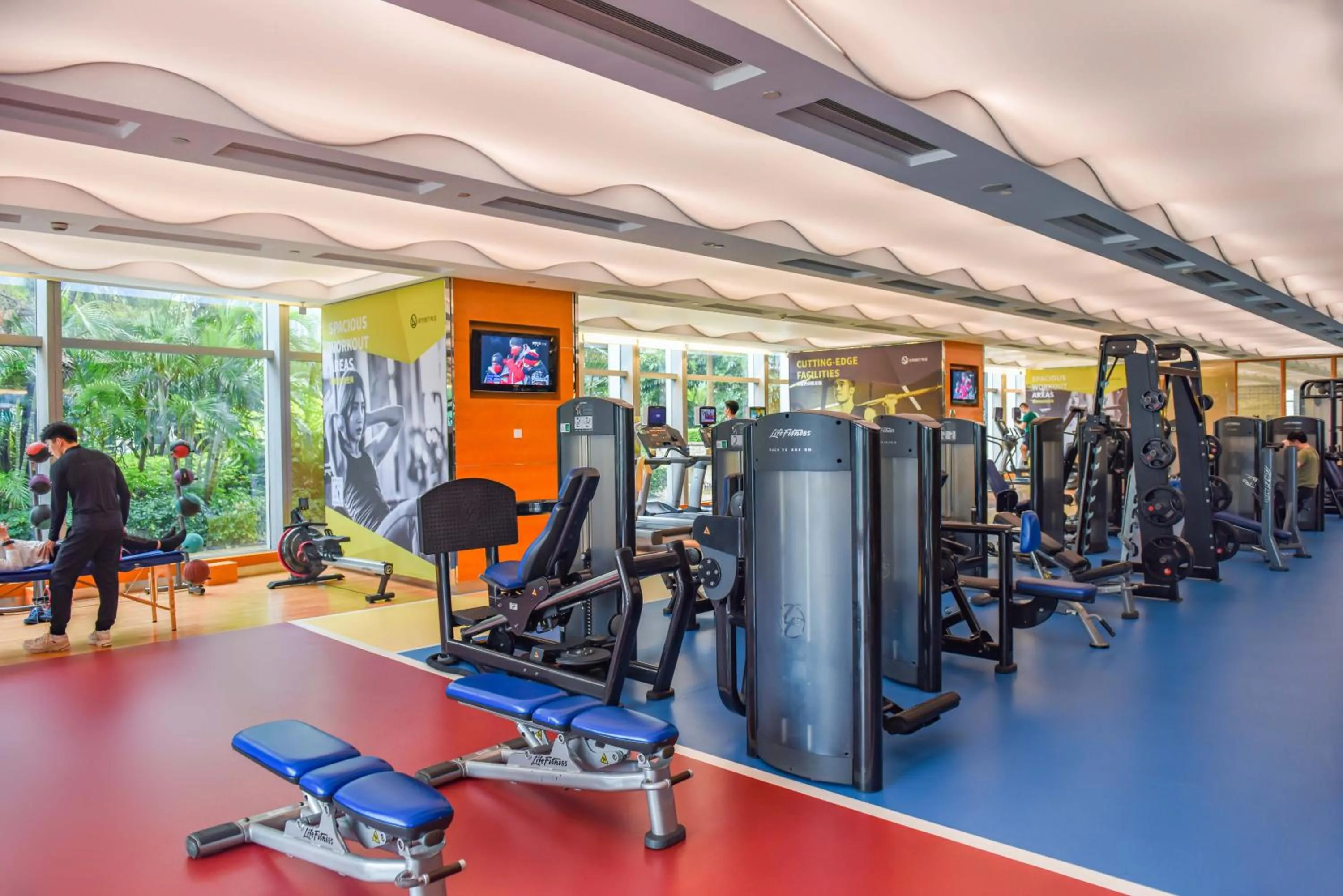 Property building in Futian Shangri-La, Shenzhen,Near to Shenzhen Convention&Exhibition Centre, Futian Railway Station