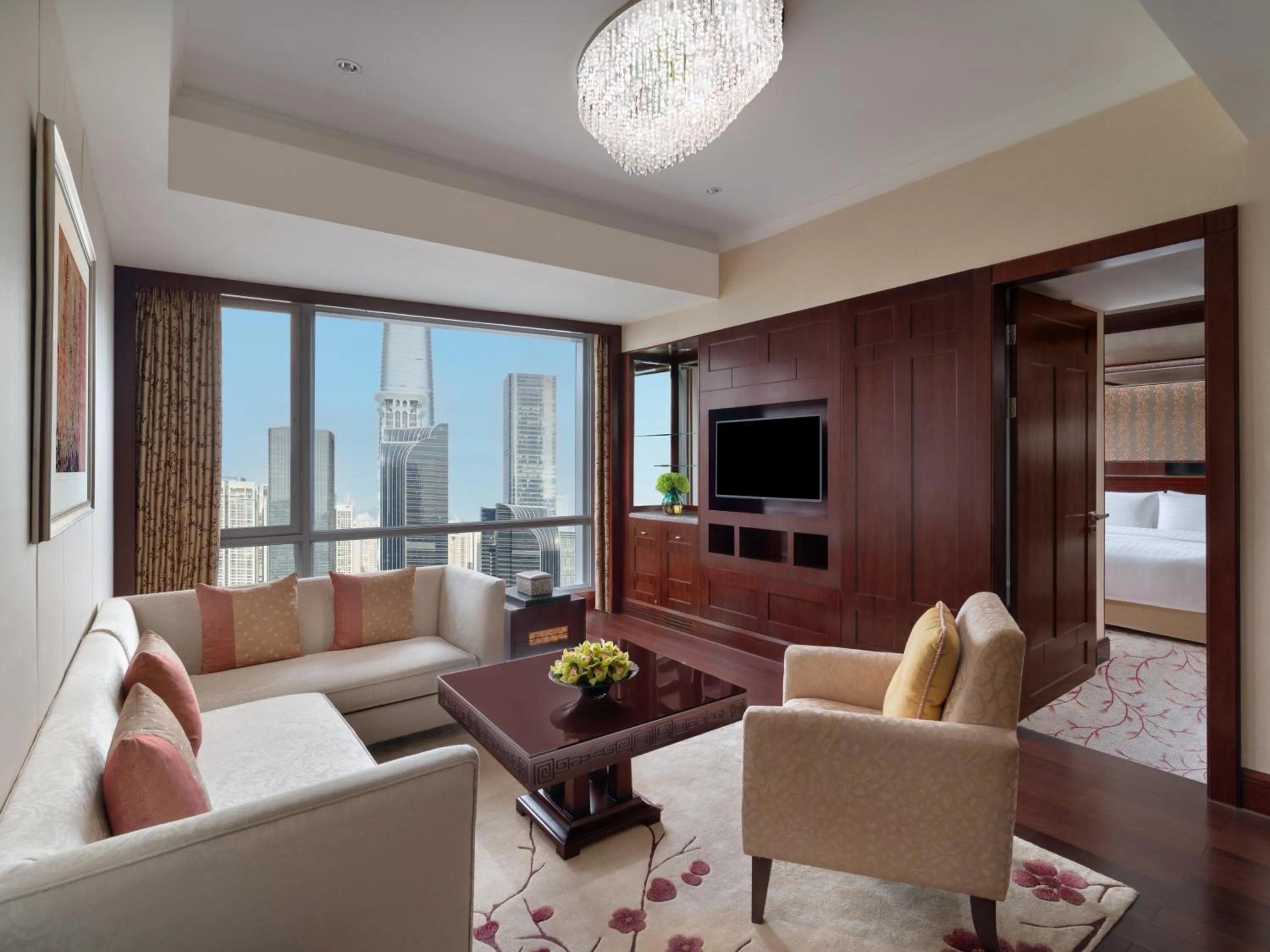 Living room in Futian Shangri-La, Shenzhen,Near to Shenzhen Convention&Exhibition Centre, Futian Railway Station