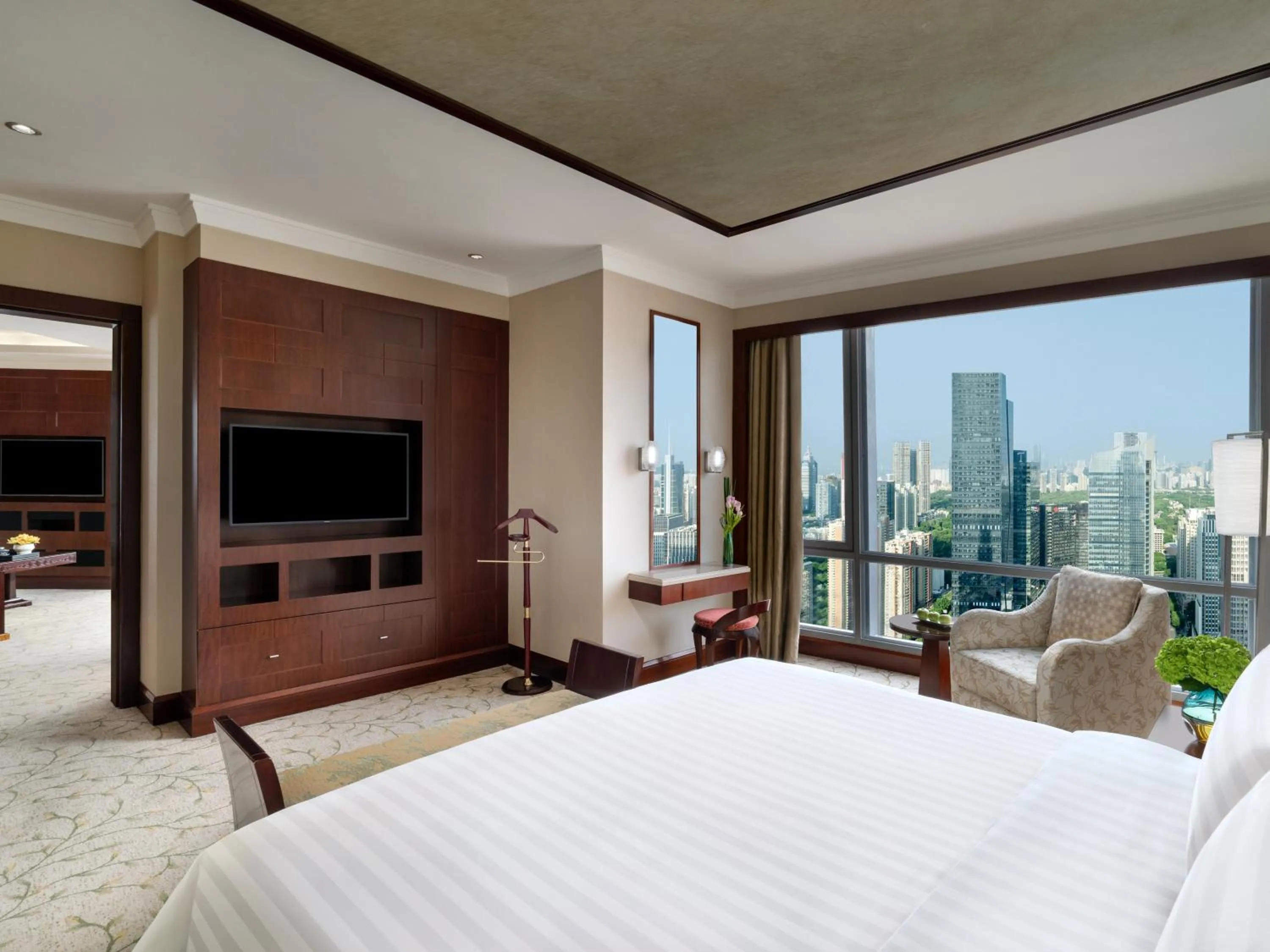 Bedroom, Bed in Futian Shangri-La, Shenzhen,Near to Shenzhen Convention&Exhibition Centre, Futian Railway Station