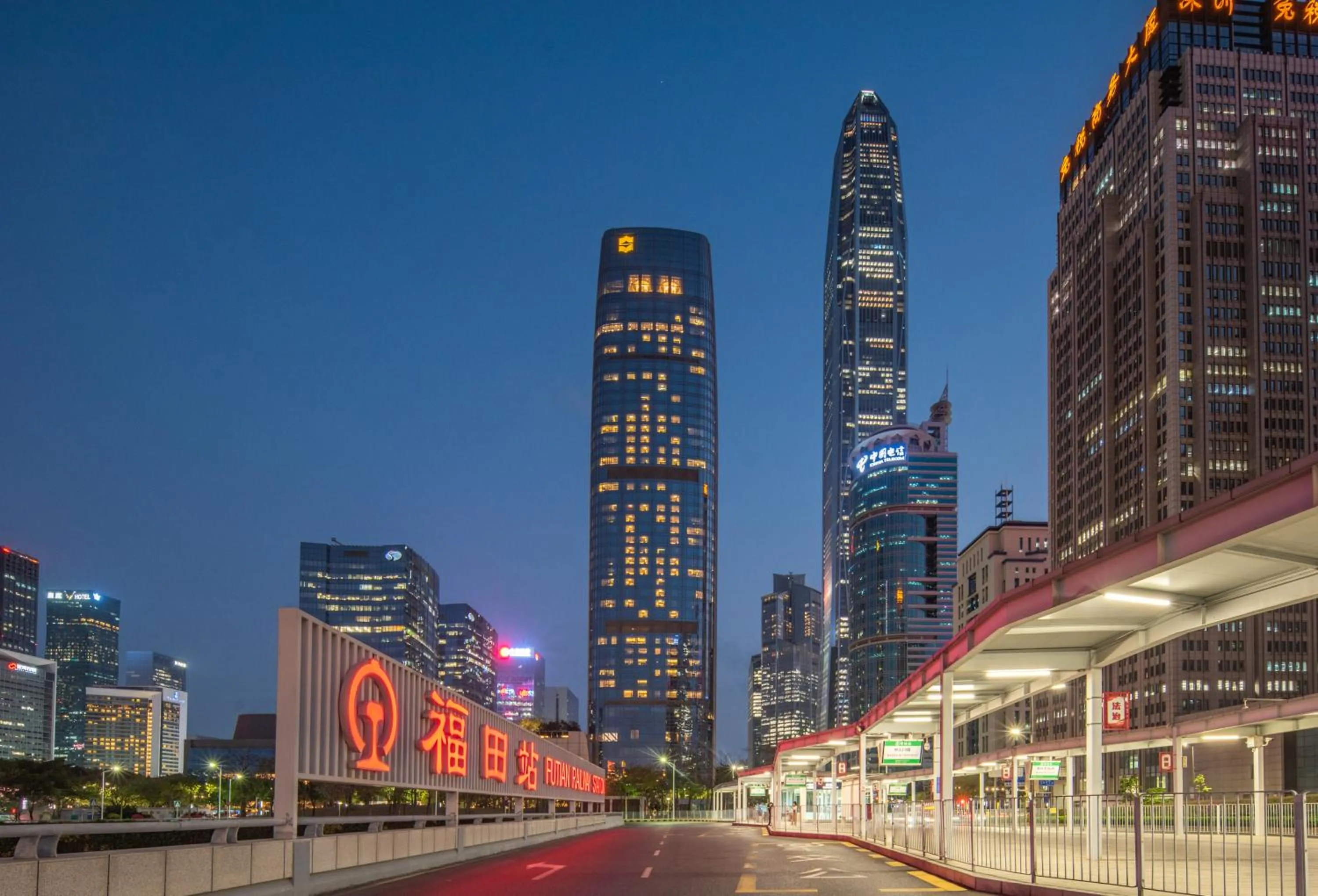 Property building in Futian Shangri-La, Shenzhen,Near to Shenzhen Convention&Exhibition Centre, Futian Railway Station