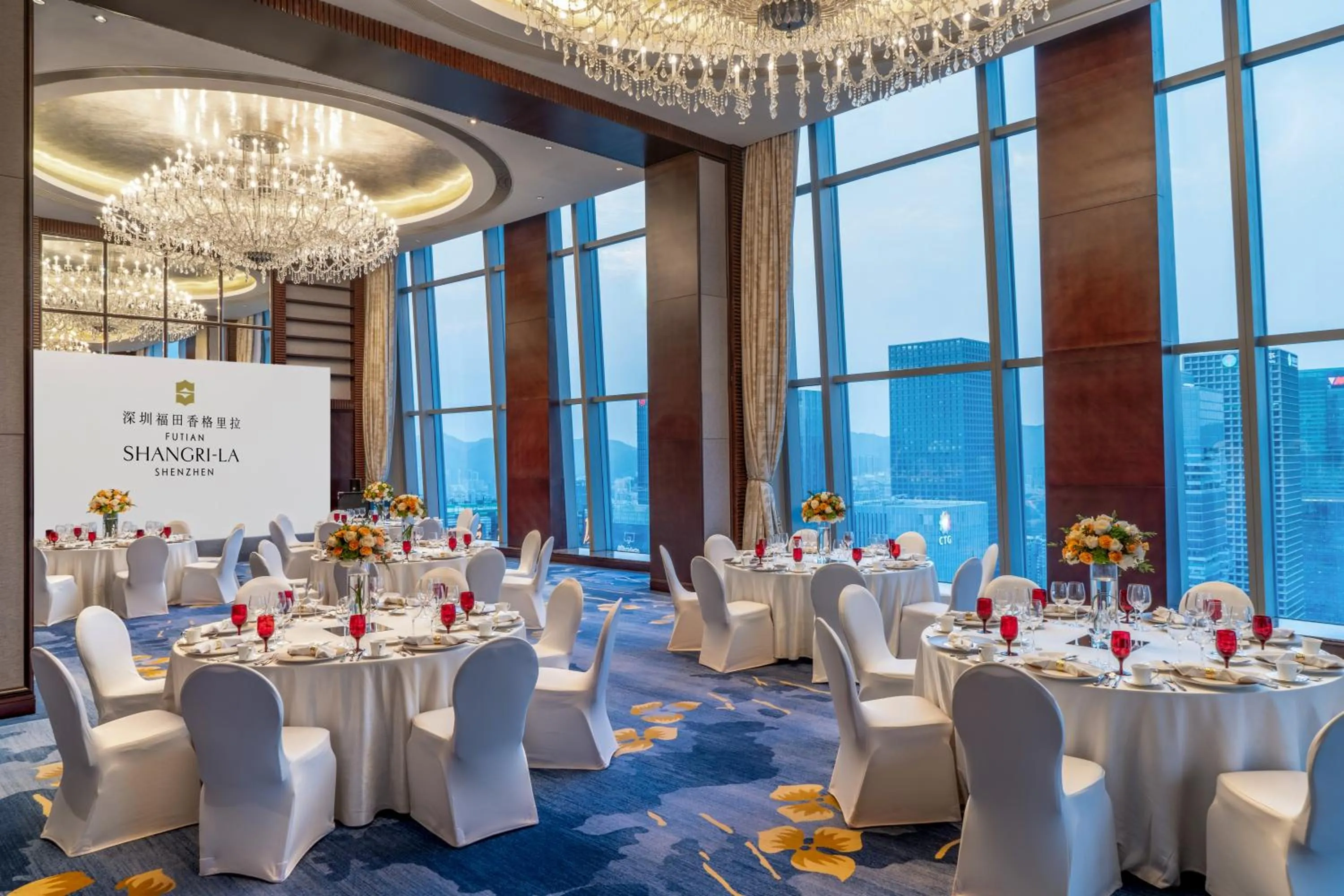 Property building in Futian Shangri-La, Shenzhen,Near to Shenzhen Convention&Exhibition Centre, Futian Railway Station