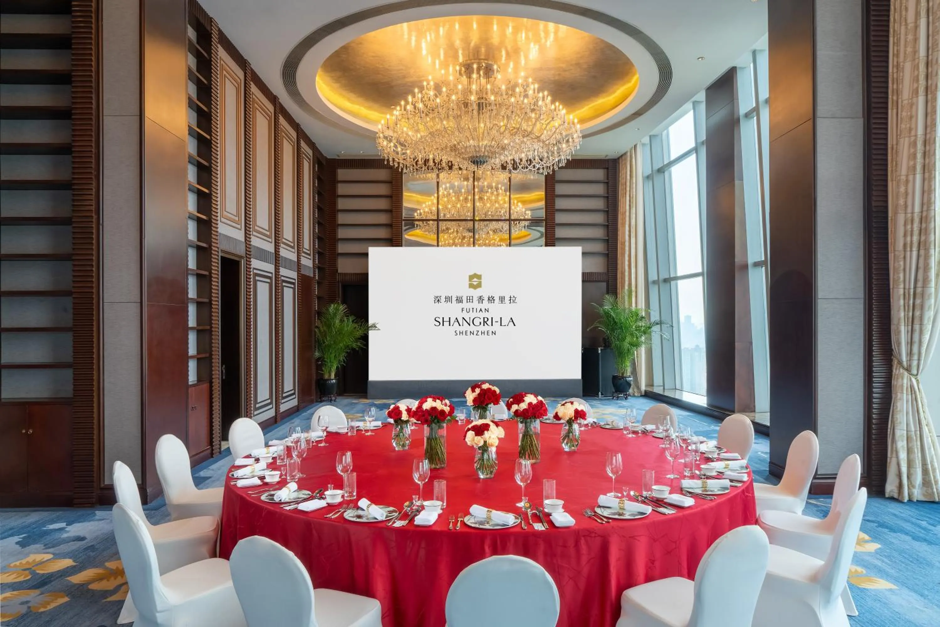 Property building in Futian Shangri-La, Shenzhen,Near to Shenzhen Convention&Exhibition Centre, Futian Railway Station