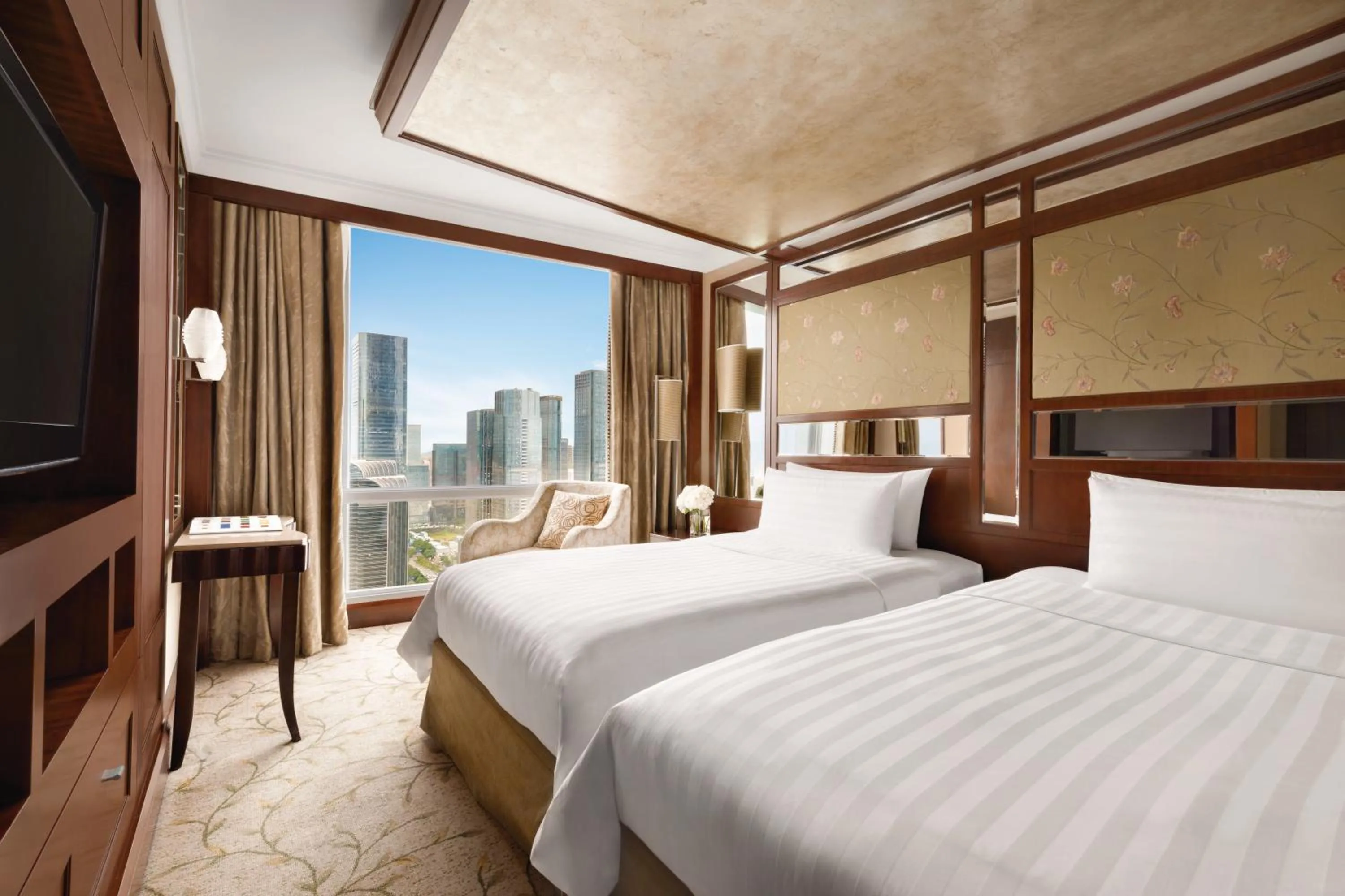 Bedroom, Bed in Futian Shangri-La, Shenzhen