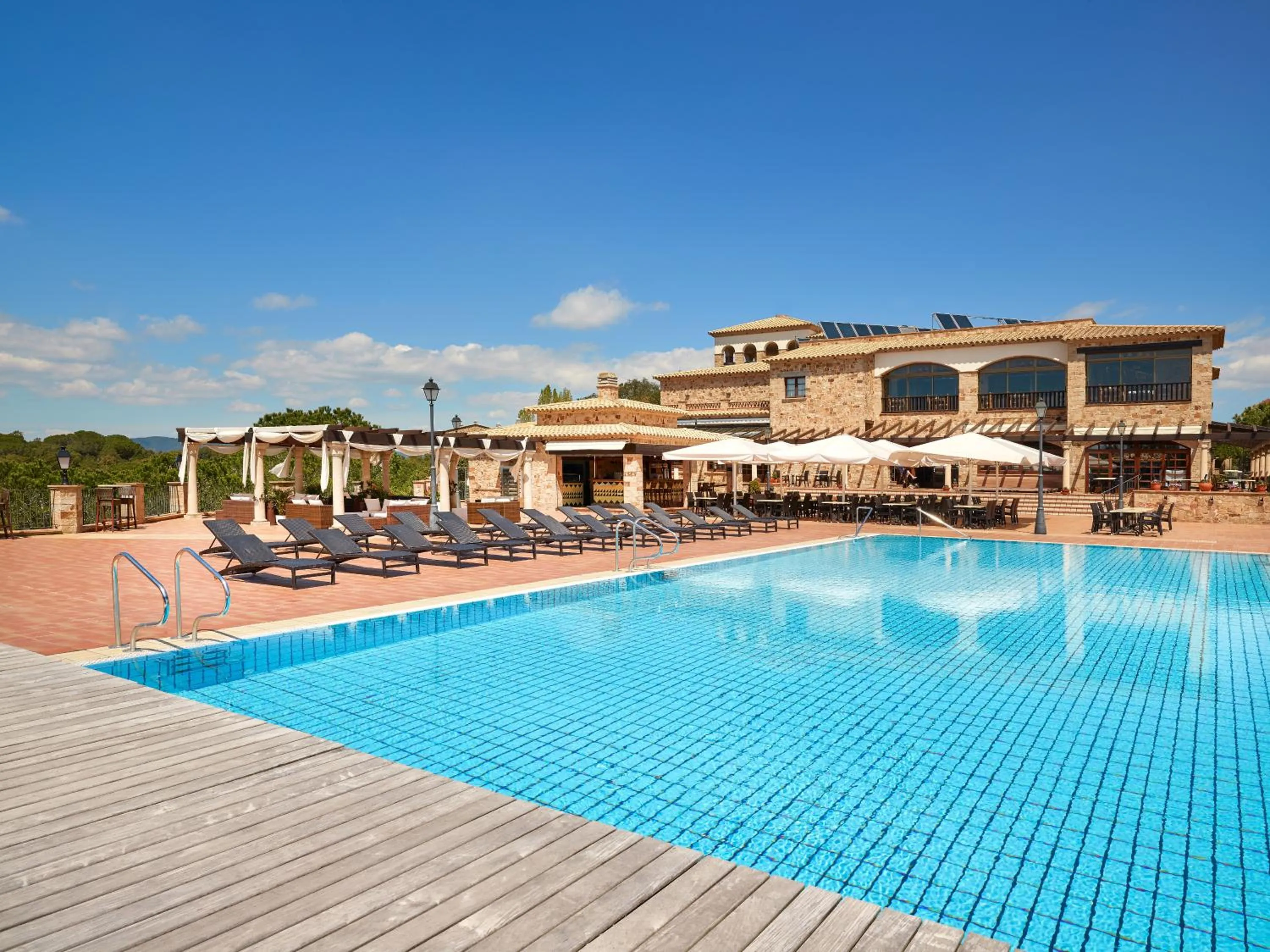 Swimming pool in Hapimag Resort Mas Nou