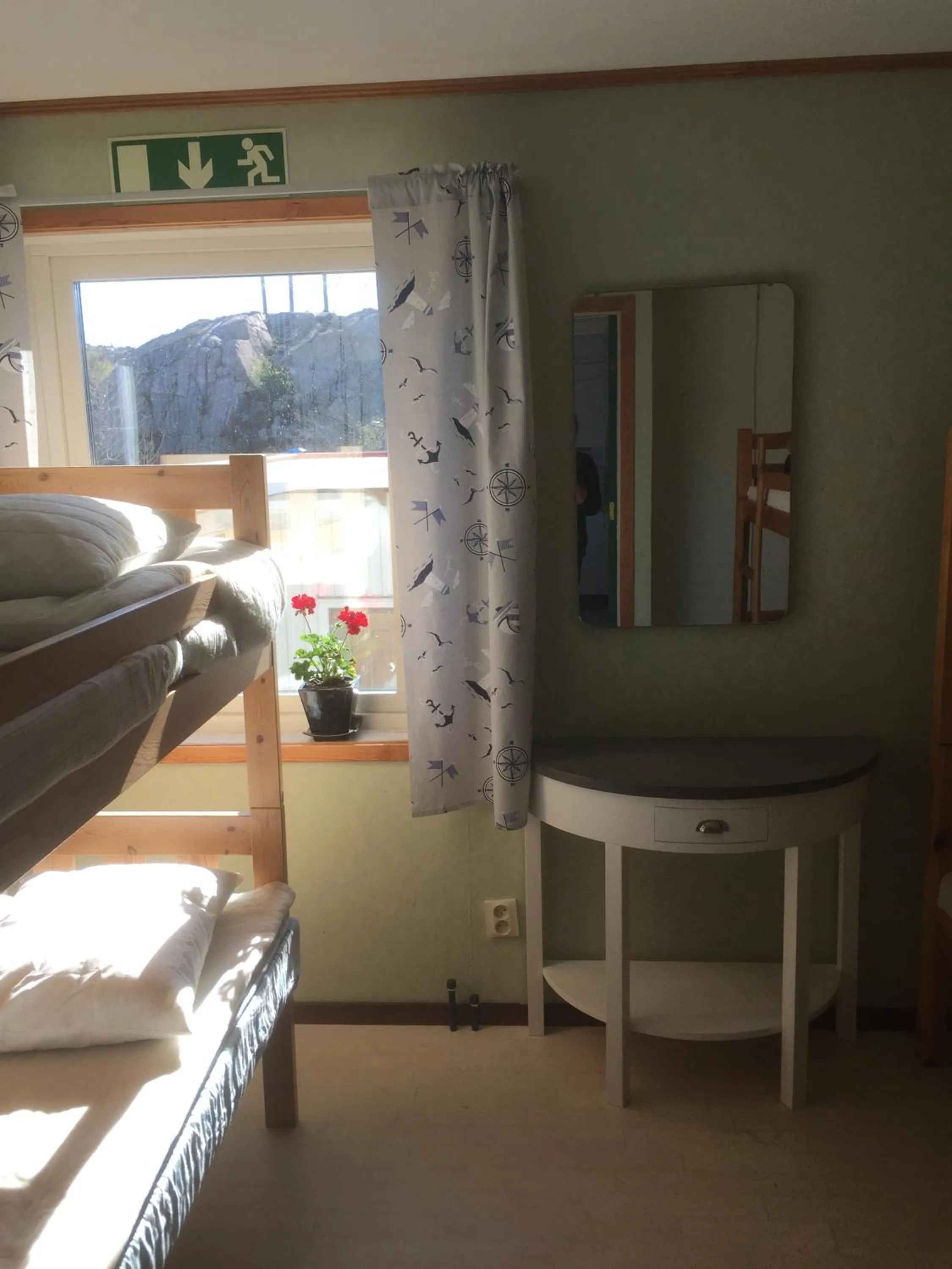 bunk bed, Bed in Kungshamns Vandrarhem