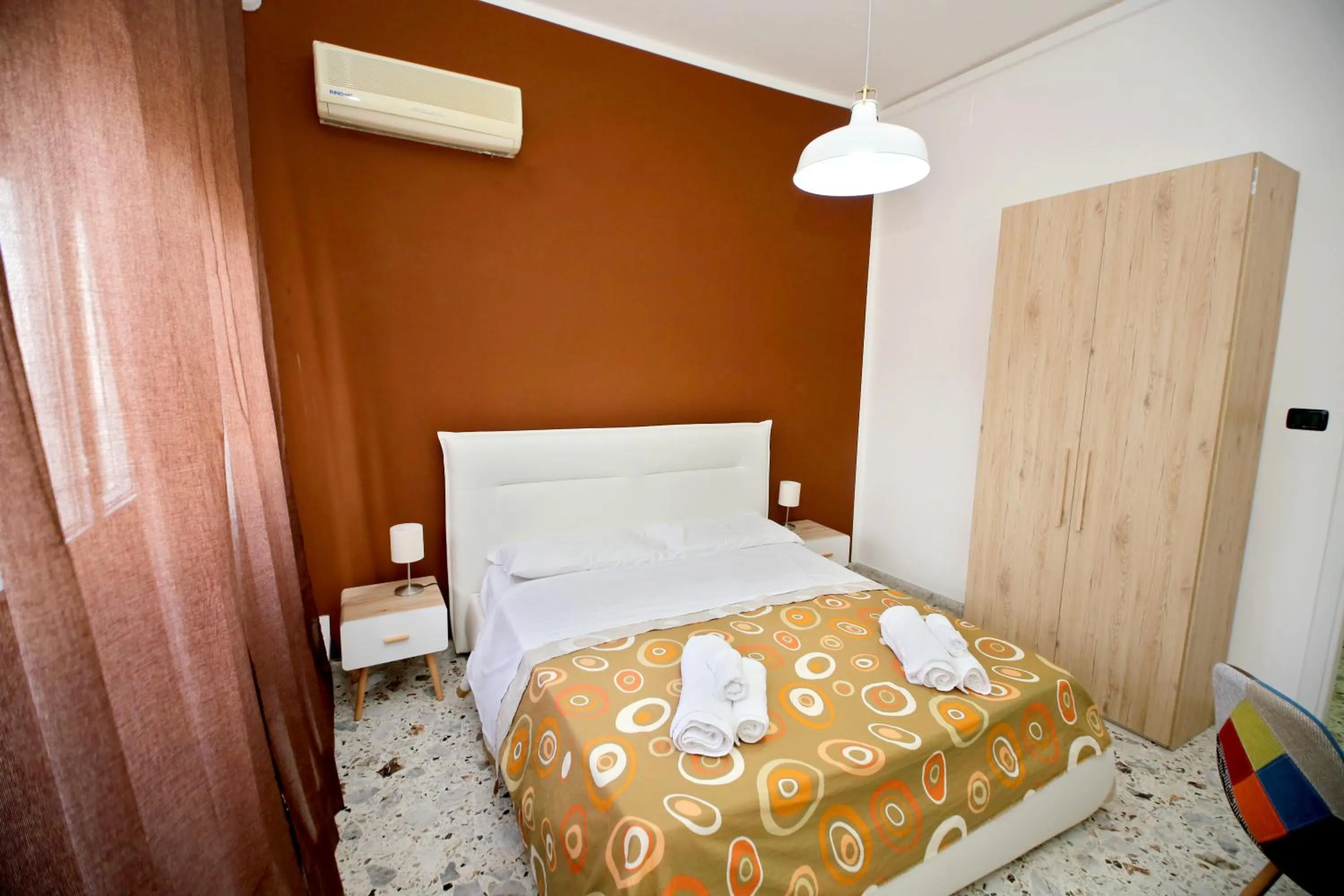 Bed in B&B Salernow2