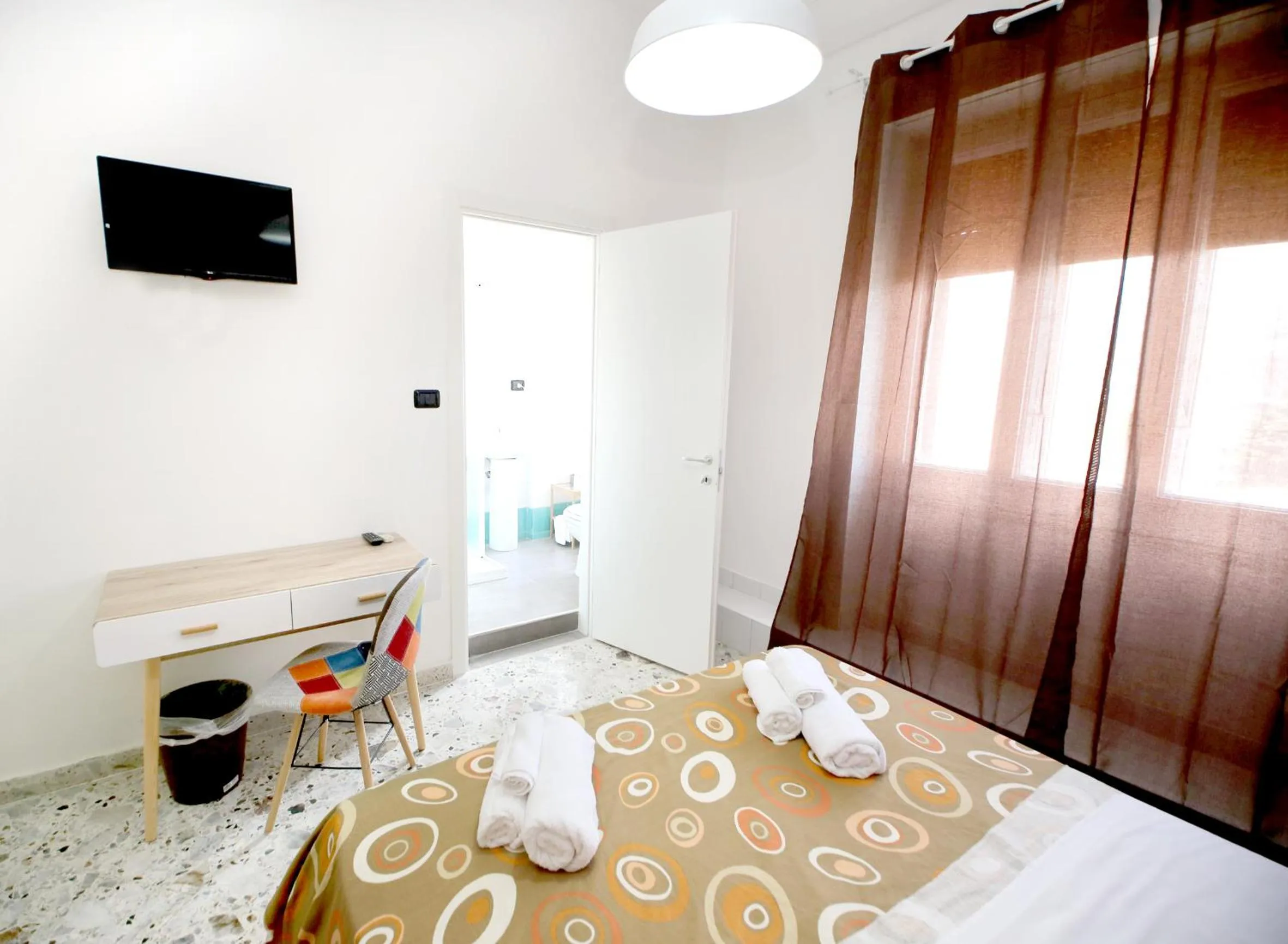 Bed in B&B Salernow2