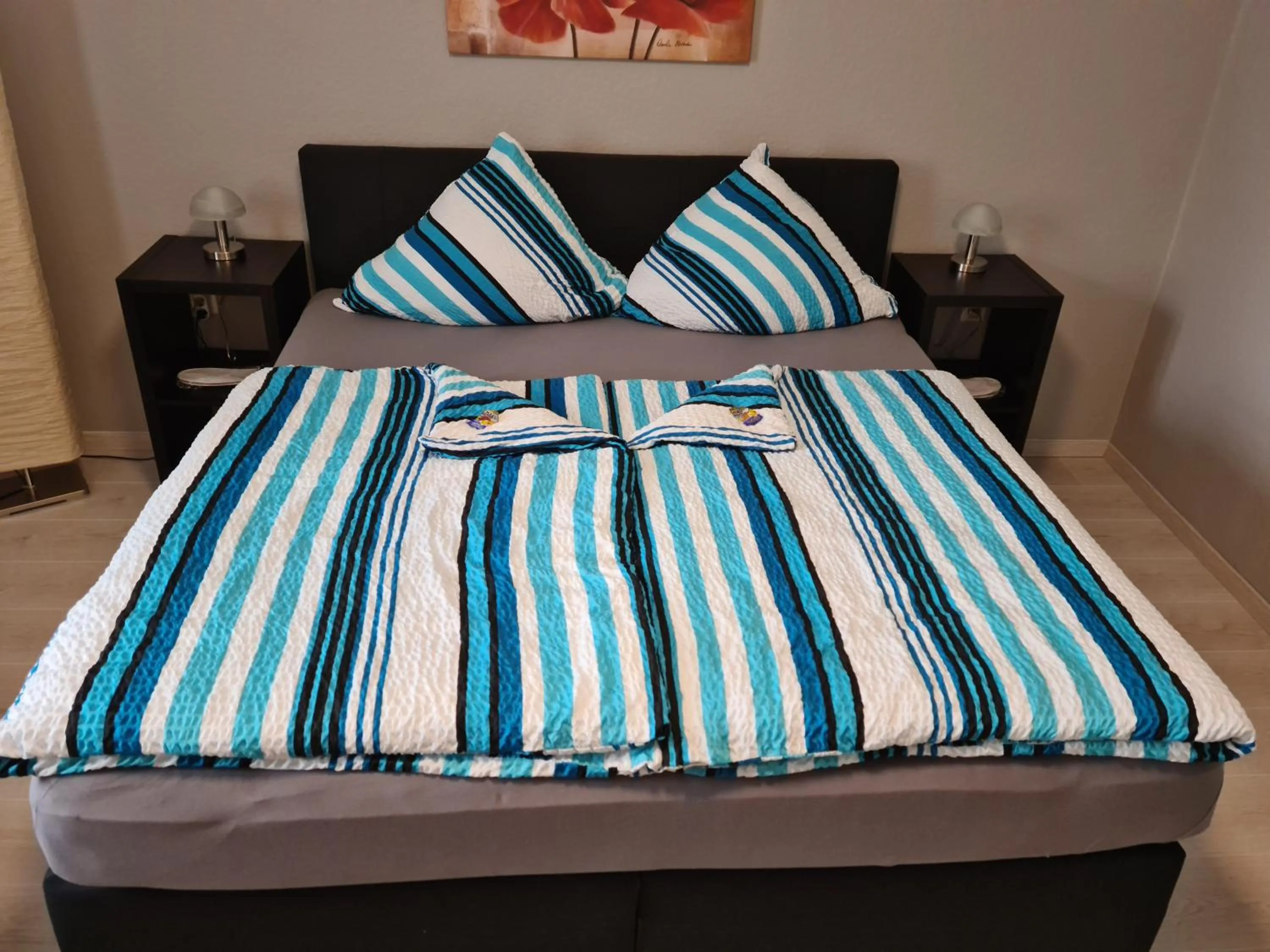 Photo of the whole room, Bed in Gasthof Schillereck