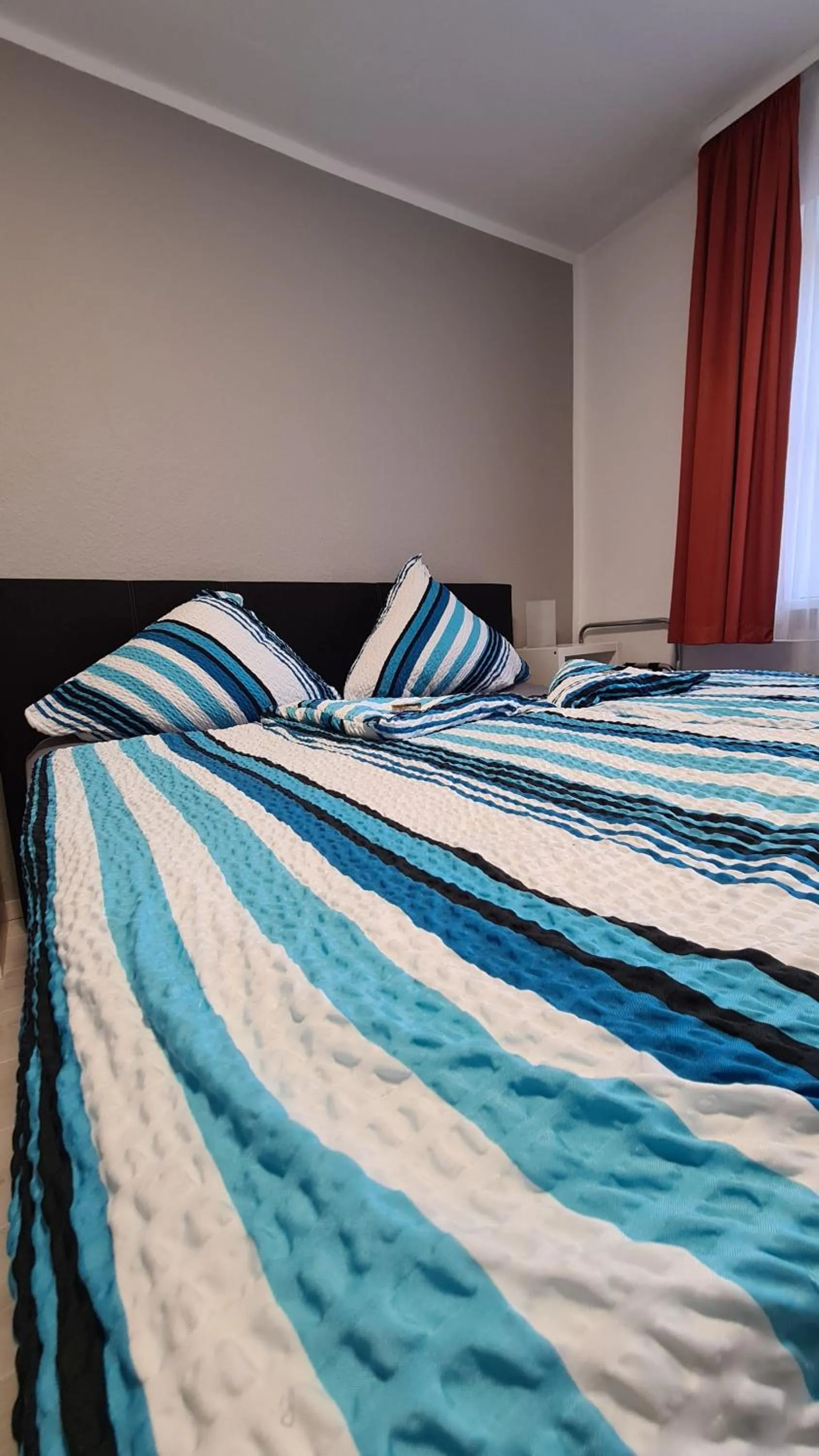 Photo of the whole room, Bed in Gasthof Schillereck