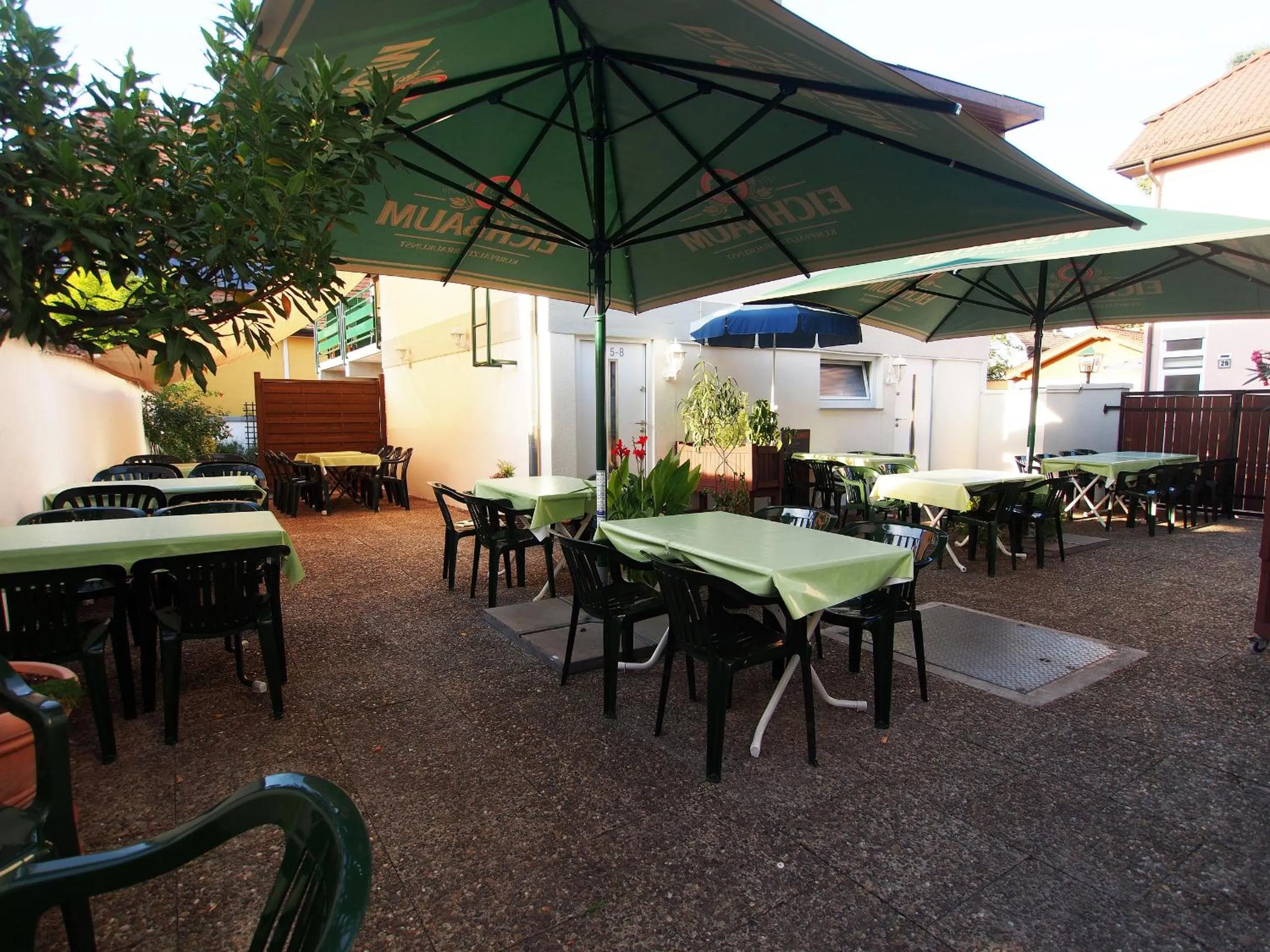 Garden view in Gasthof Schillereck