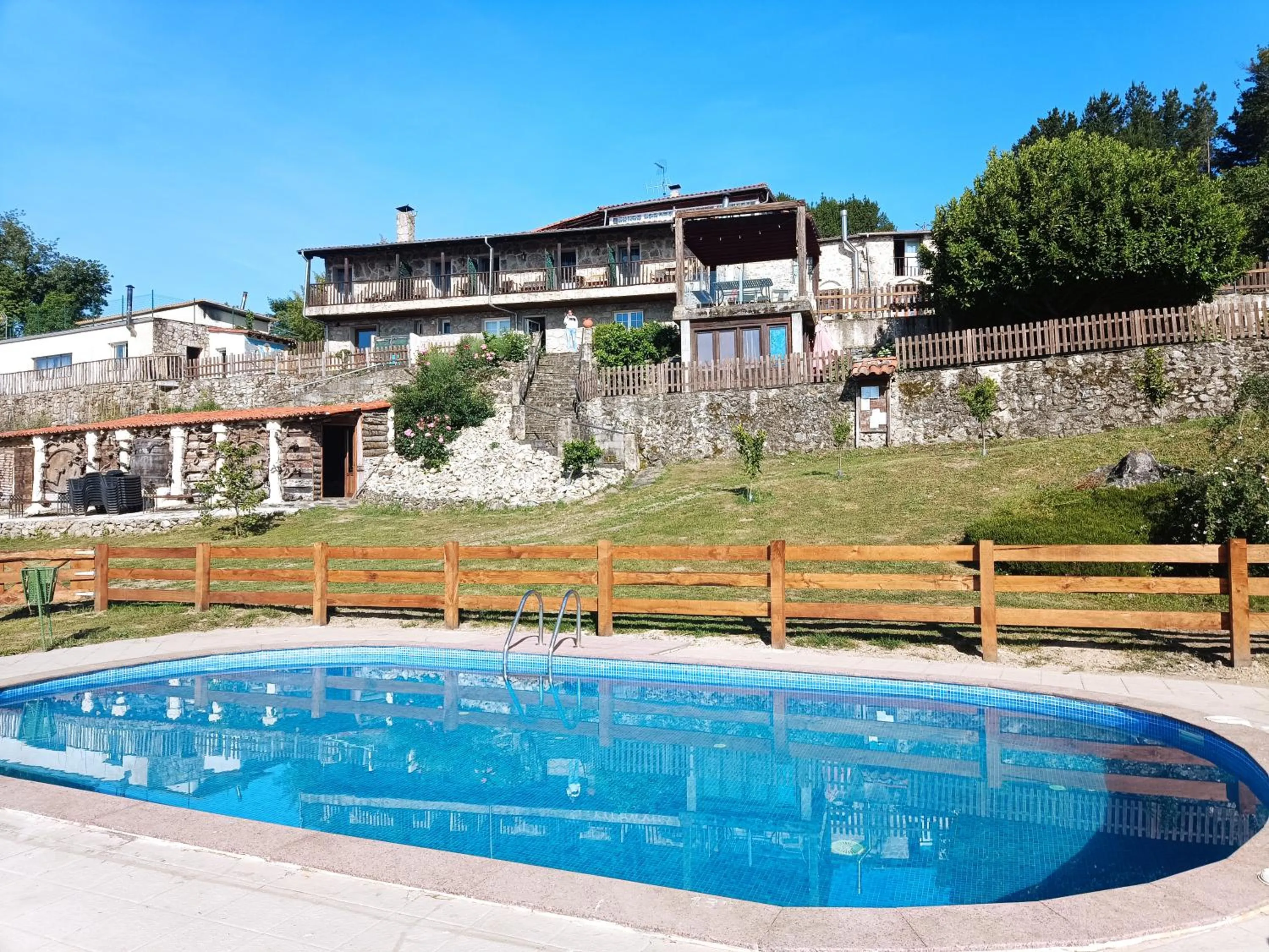 Casa dos Muros turismo rural y actividades en la Ribeira Sacra