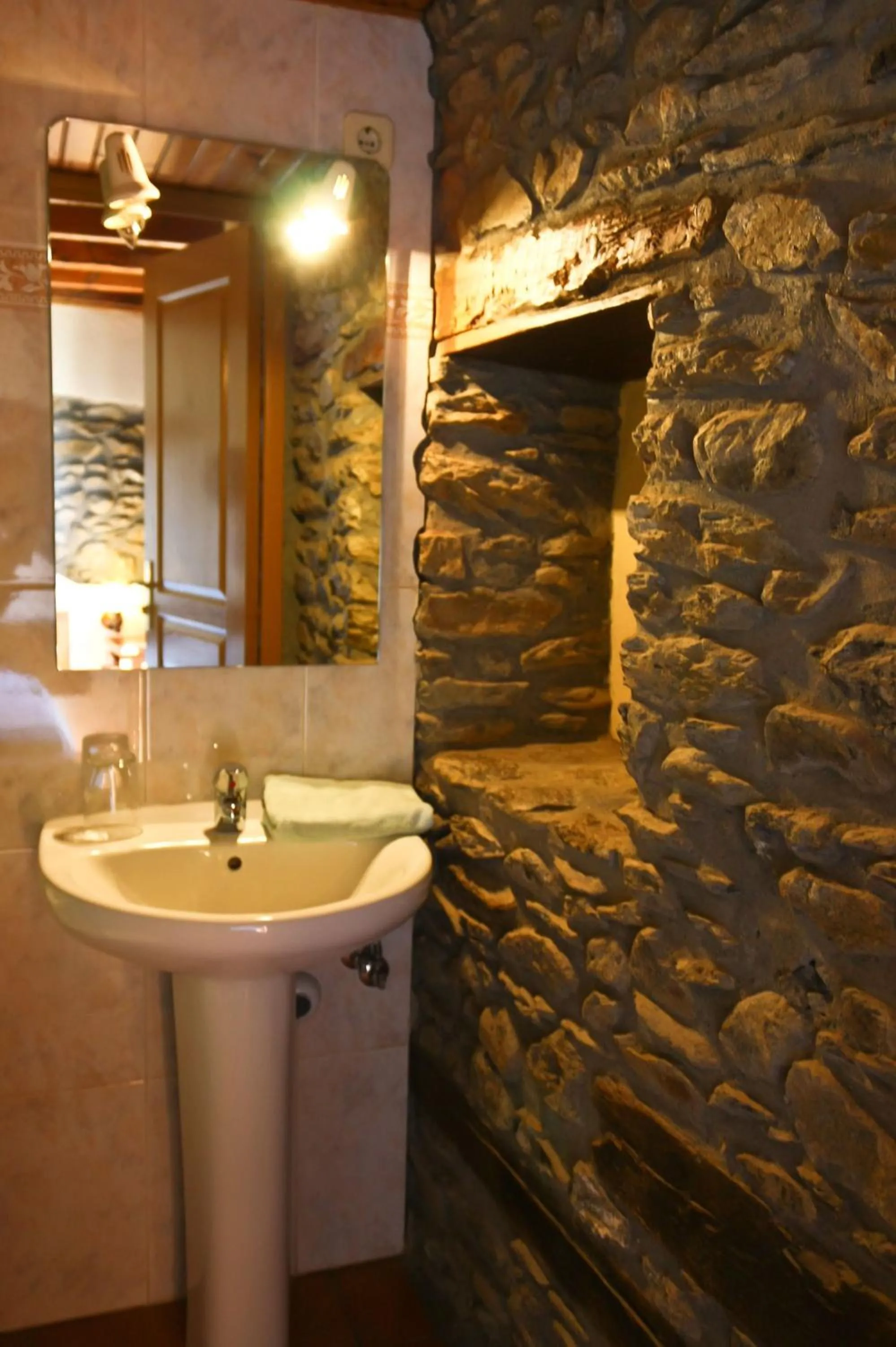 Bathroom in Hostal Rusó SC