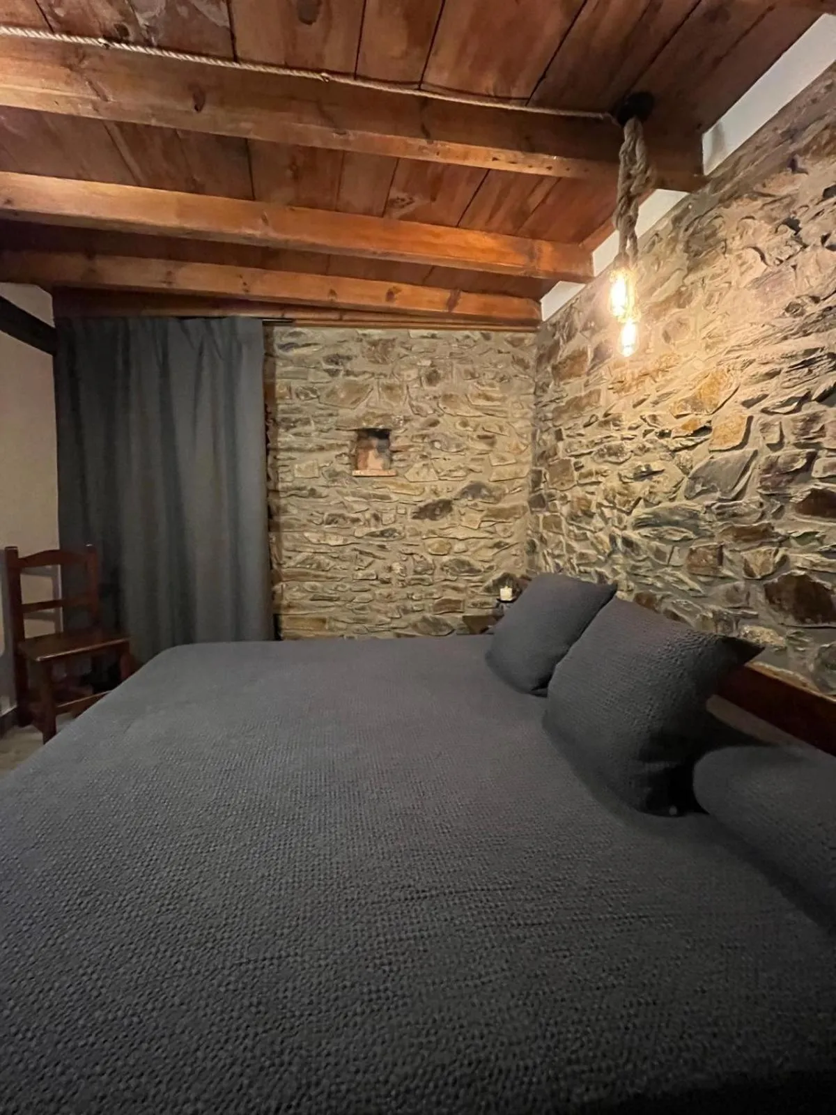 Bedroom, Bed in Hostal Rusó SC