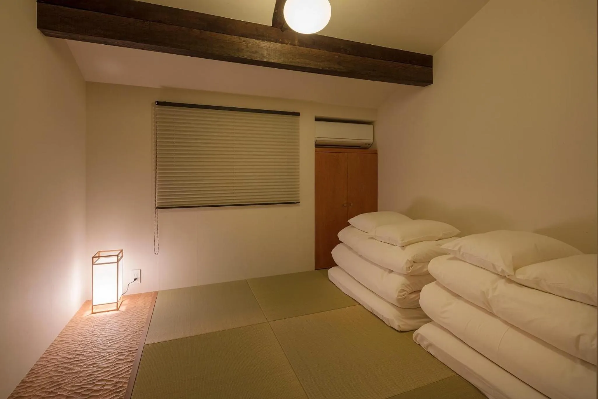 Bedroom, Bed in Akebono an Machiya House