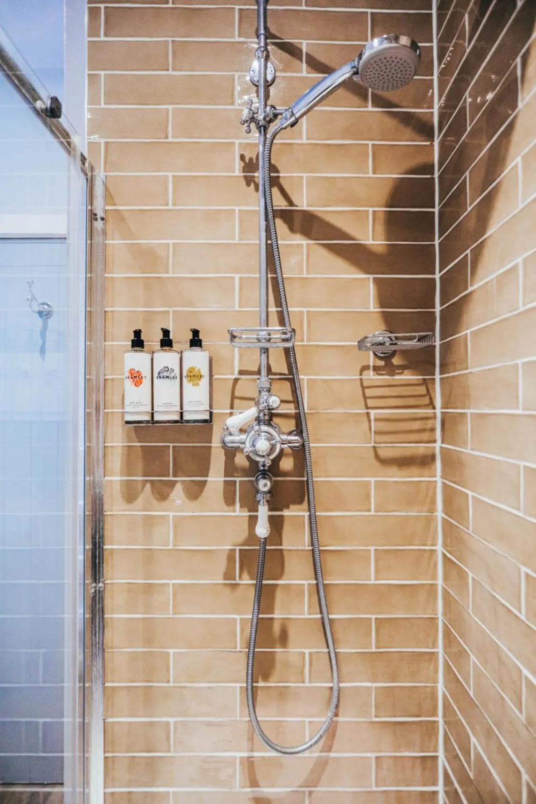 Shower in The Running Horse