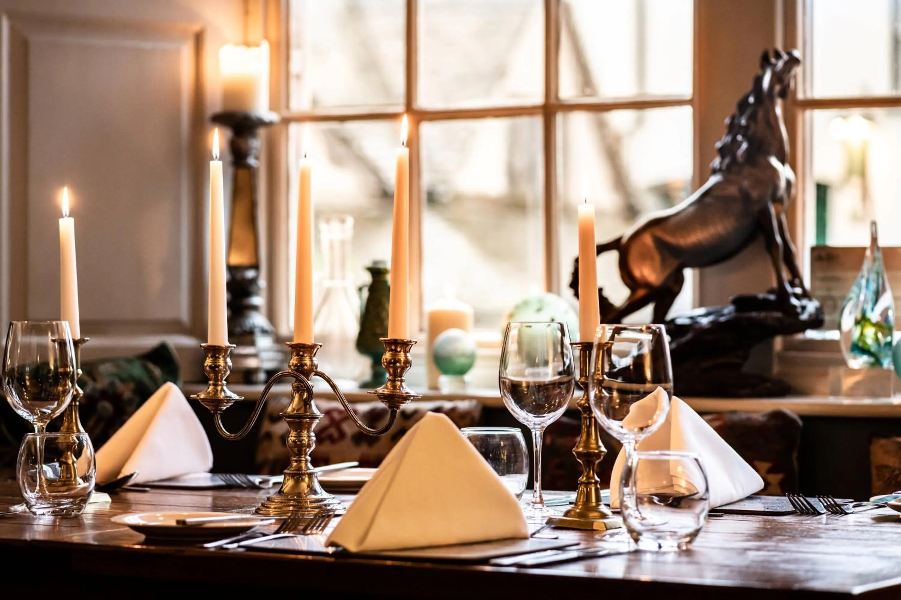 Restaurant/places to eat in Luttrell Arms