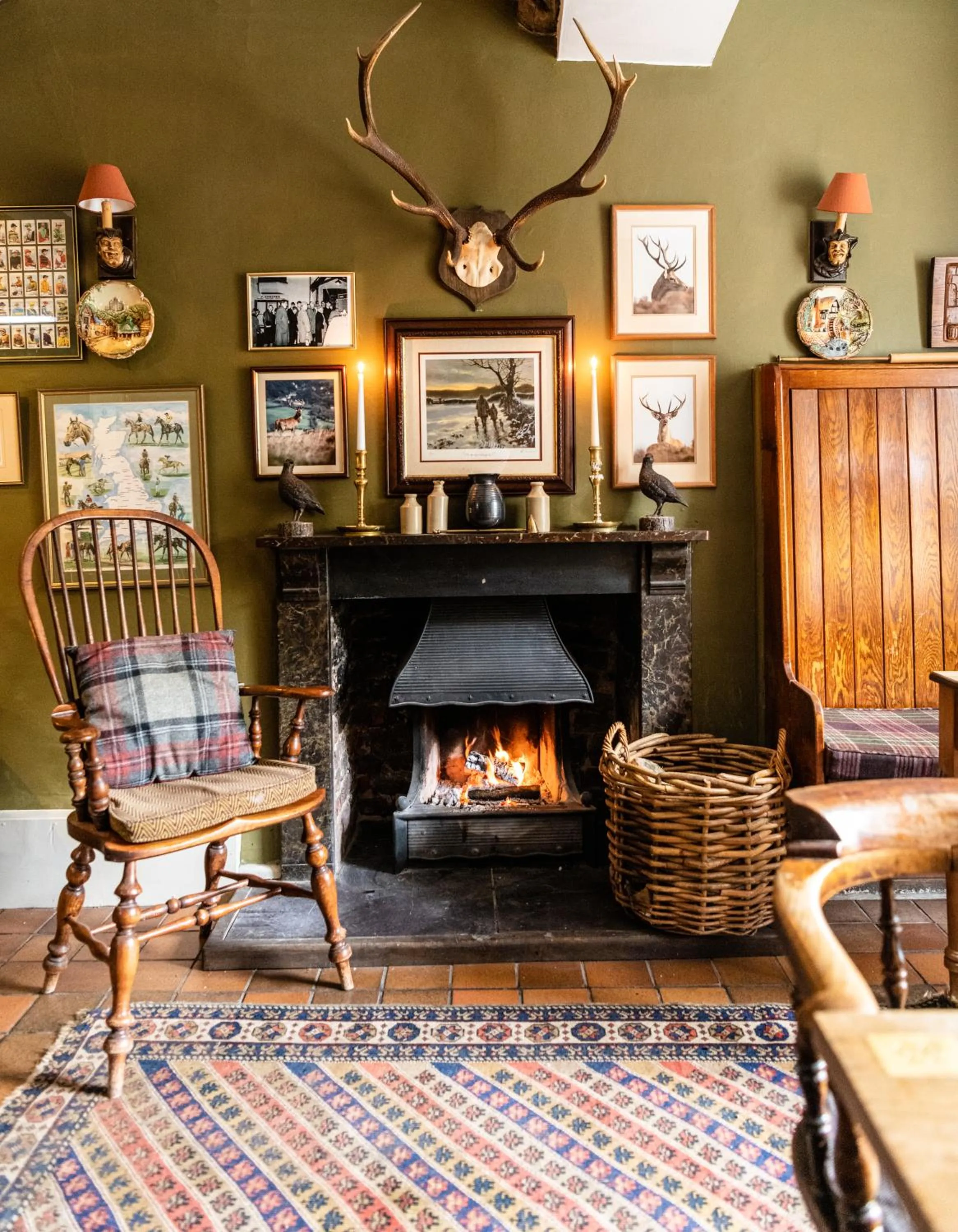 Lounge or bar in Luttrell Arms