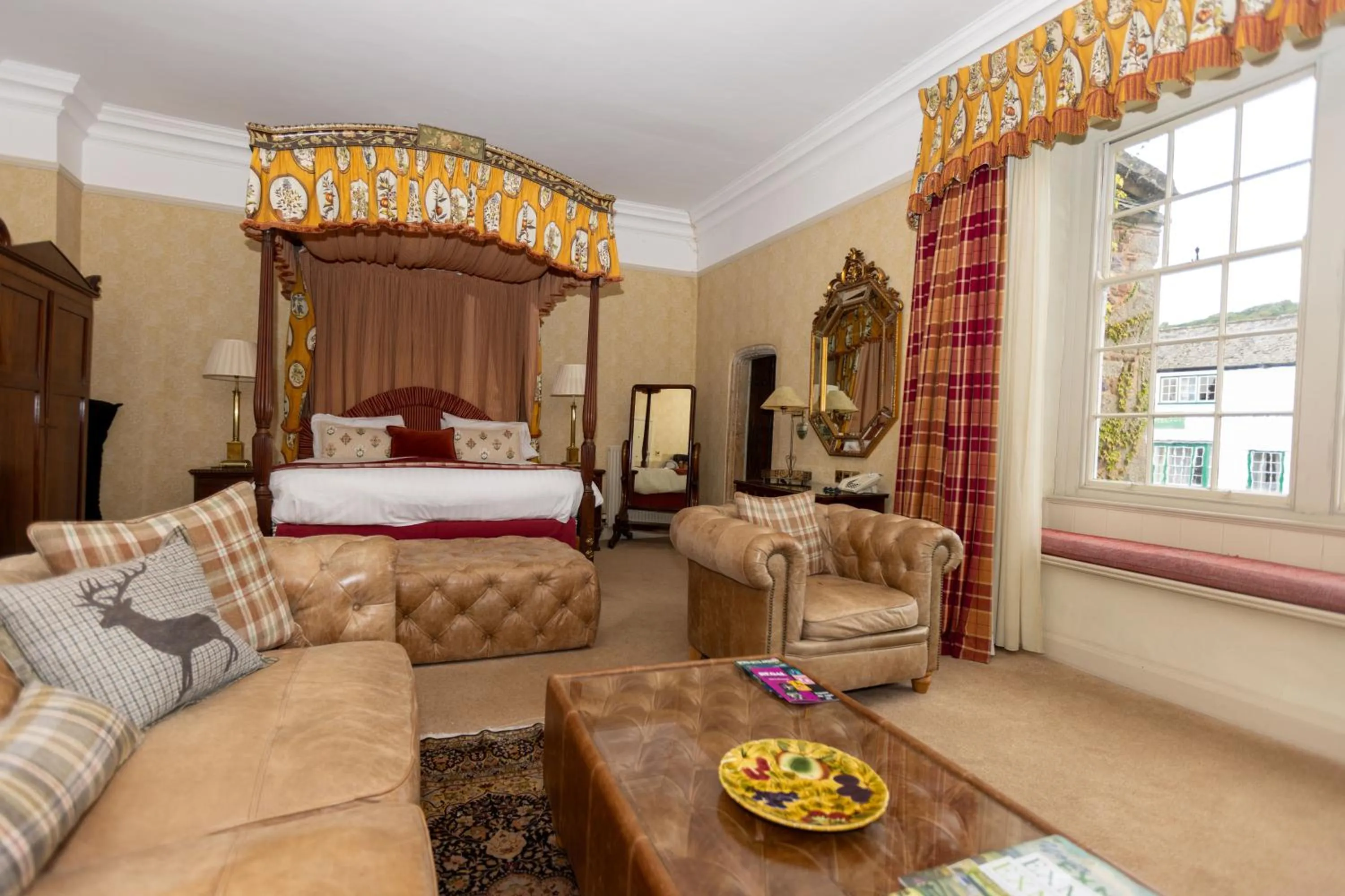 Bed in Luttrell Arms