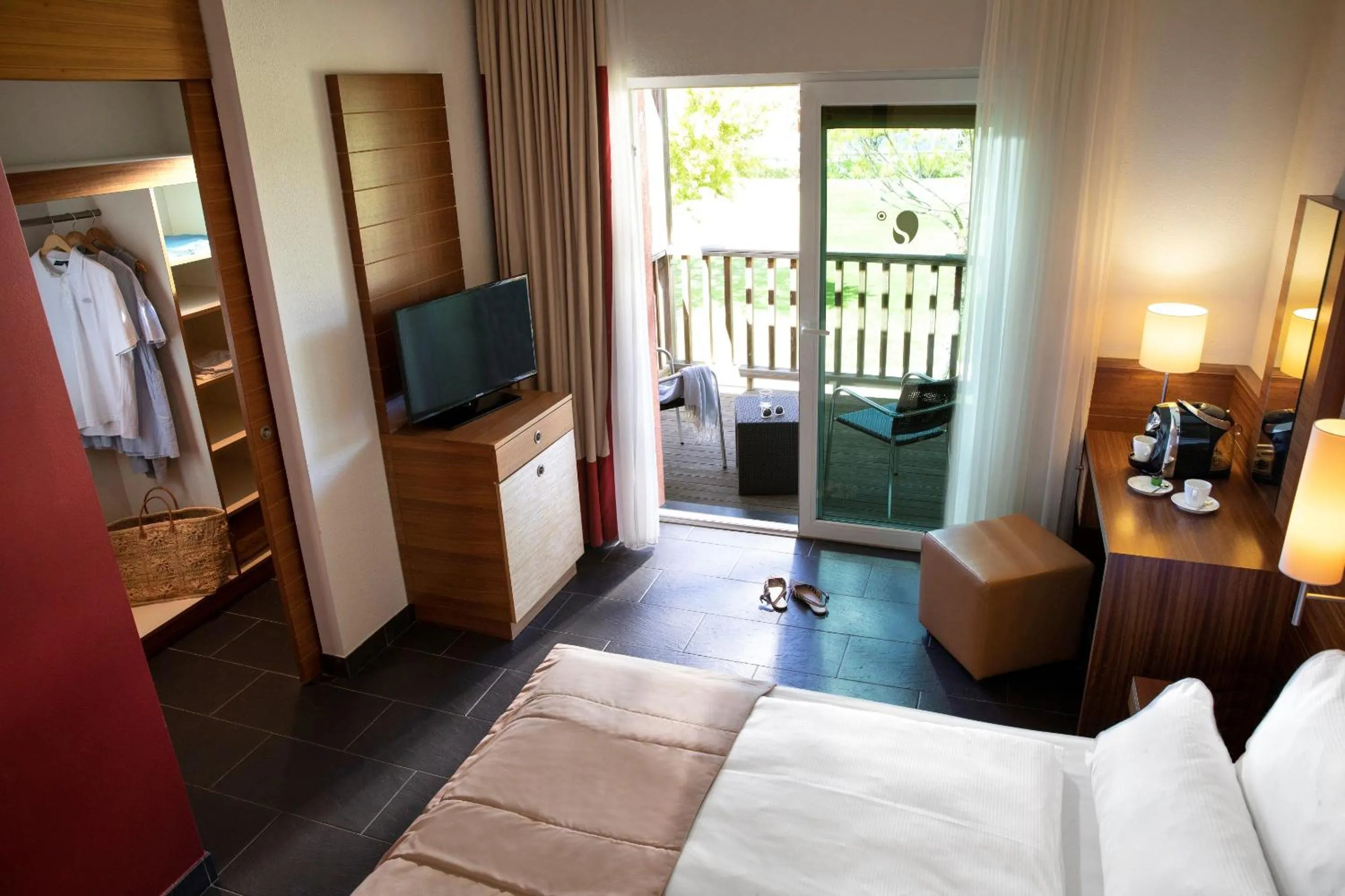 Bedroom, Bed in ROBINSON QUINTA DA RIA - All Inclusive