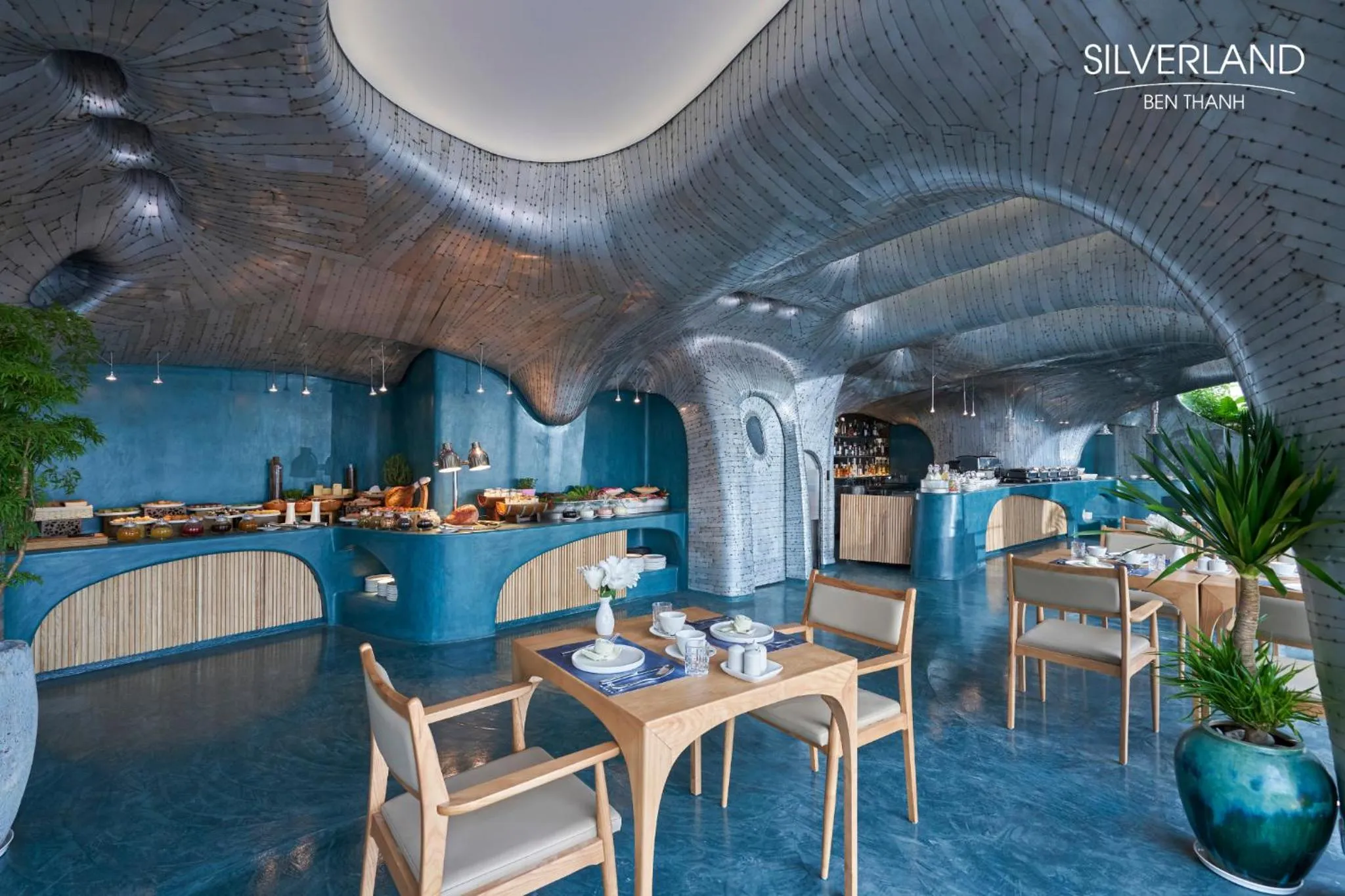 Buffet breakfast in Silverland Bến Thành