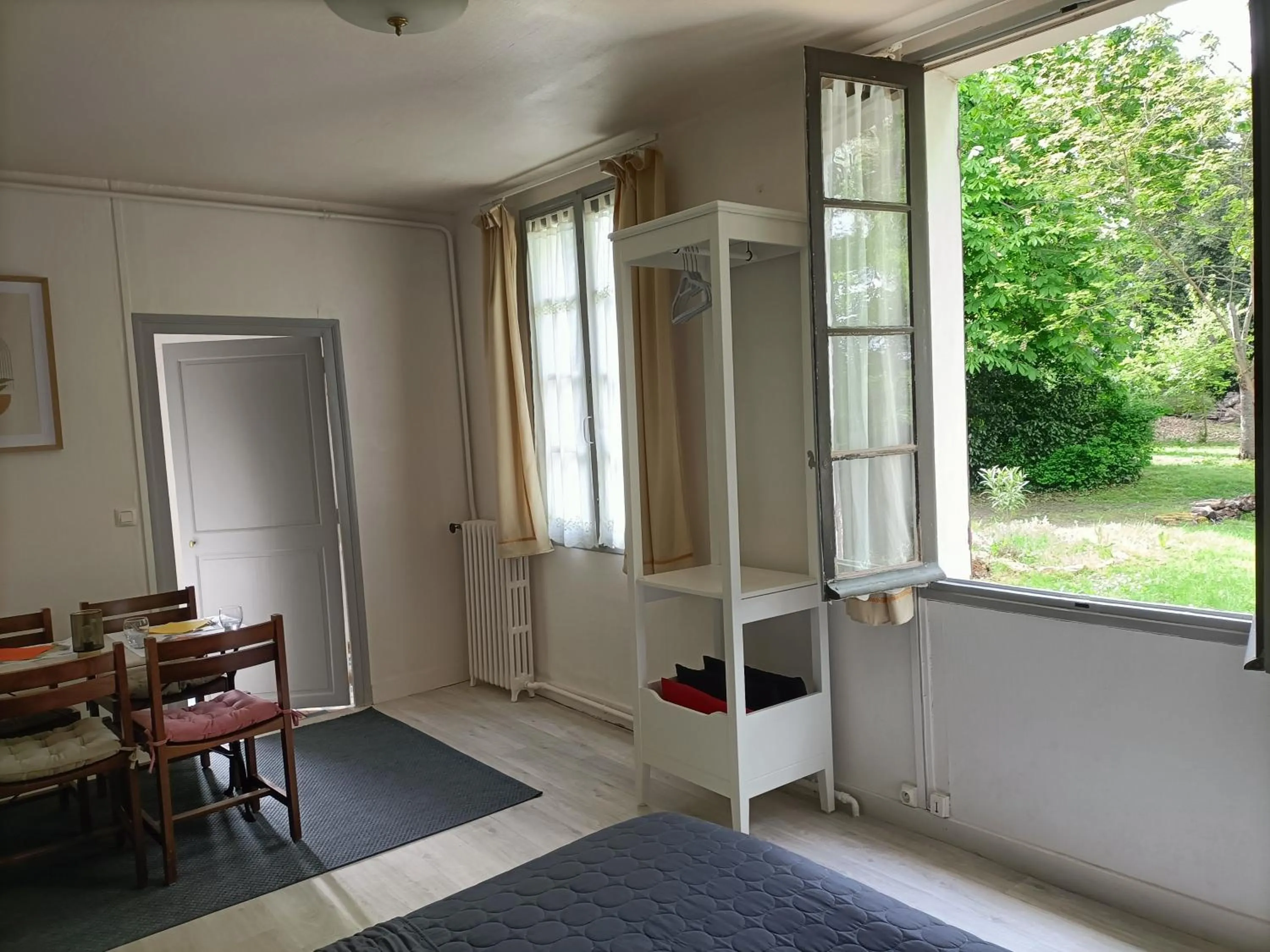 VILLA ESPERANZA Suite de plain-pied, indépendante, 1 à 4 personnes proche Zoo de Beauval et châteaux de La Loire