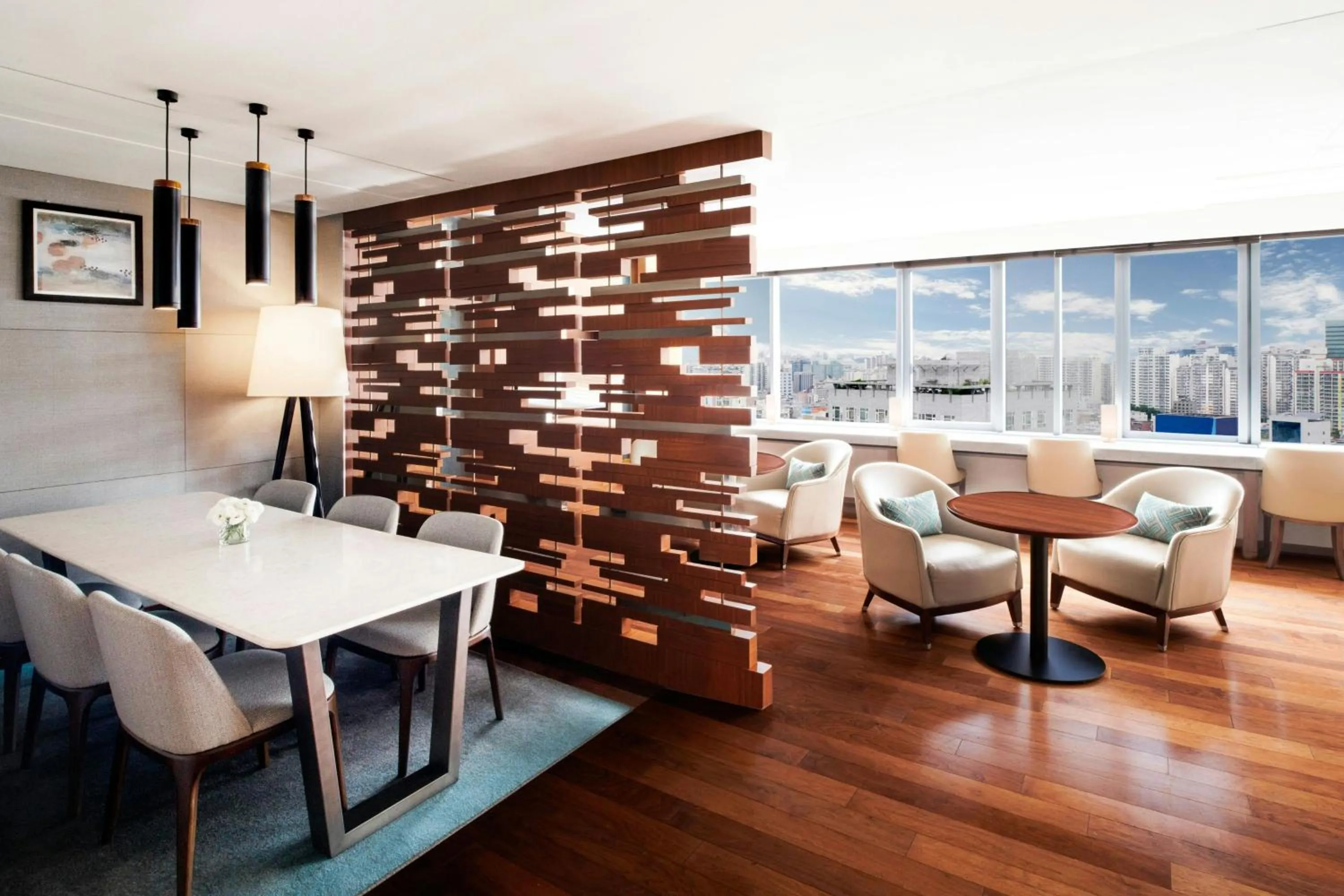 Lounge or bar in Courtyard By Marriott Seoul Times Square