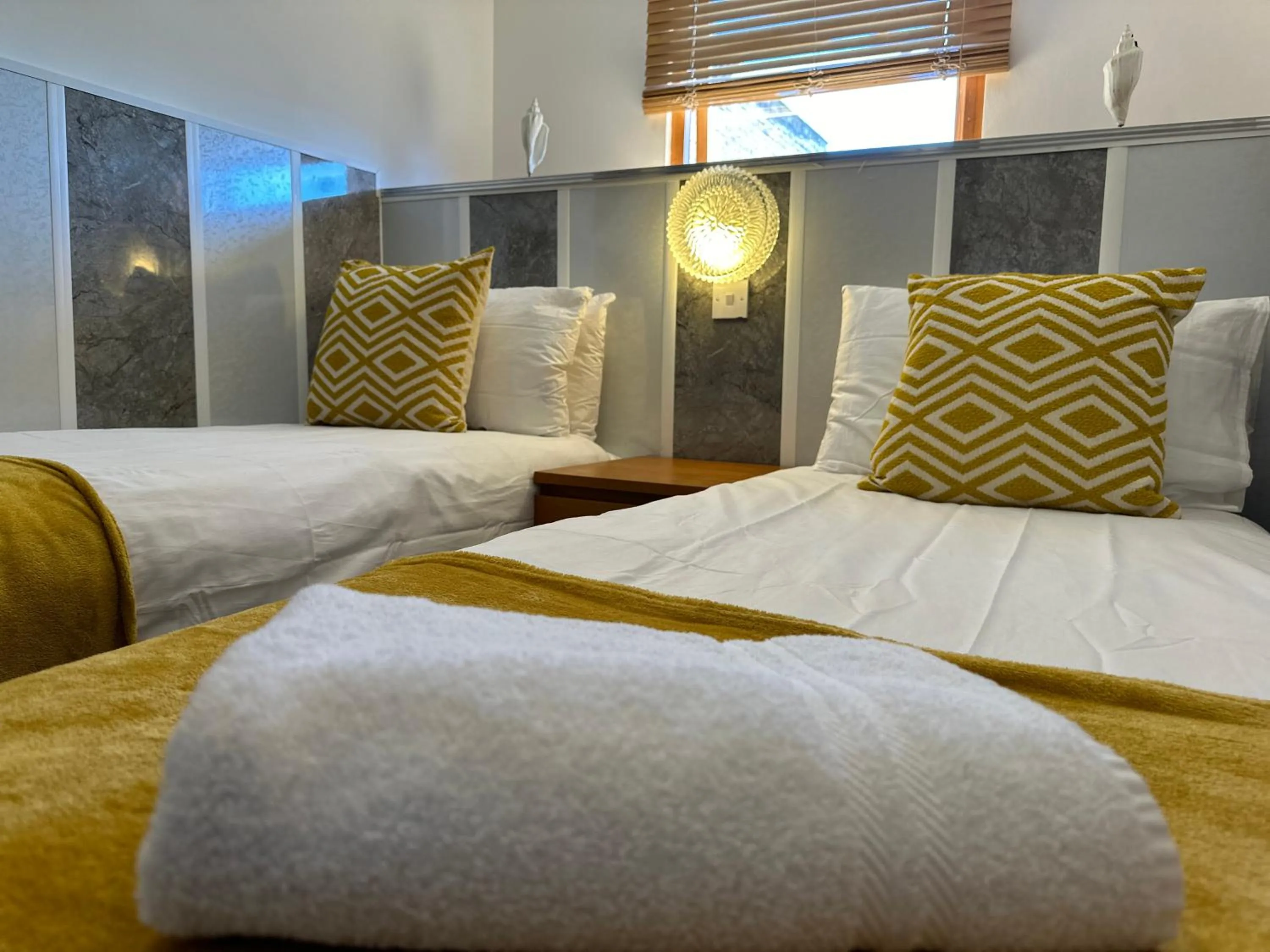 Bedroom, Bed in OYO The Bentleys Hotel