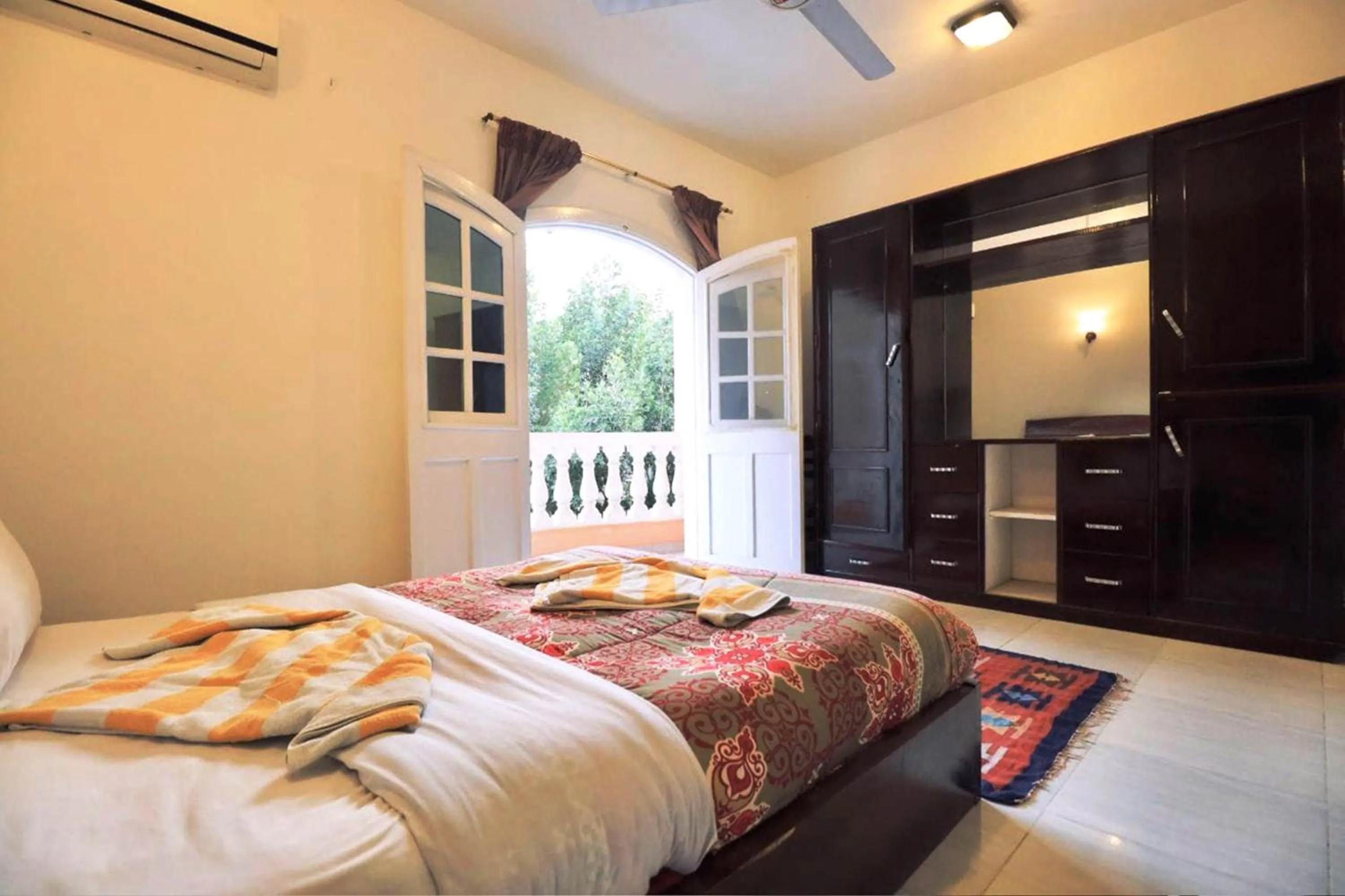 Bed in Gold Ibis Hotel