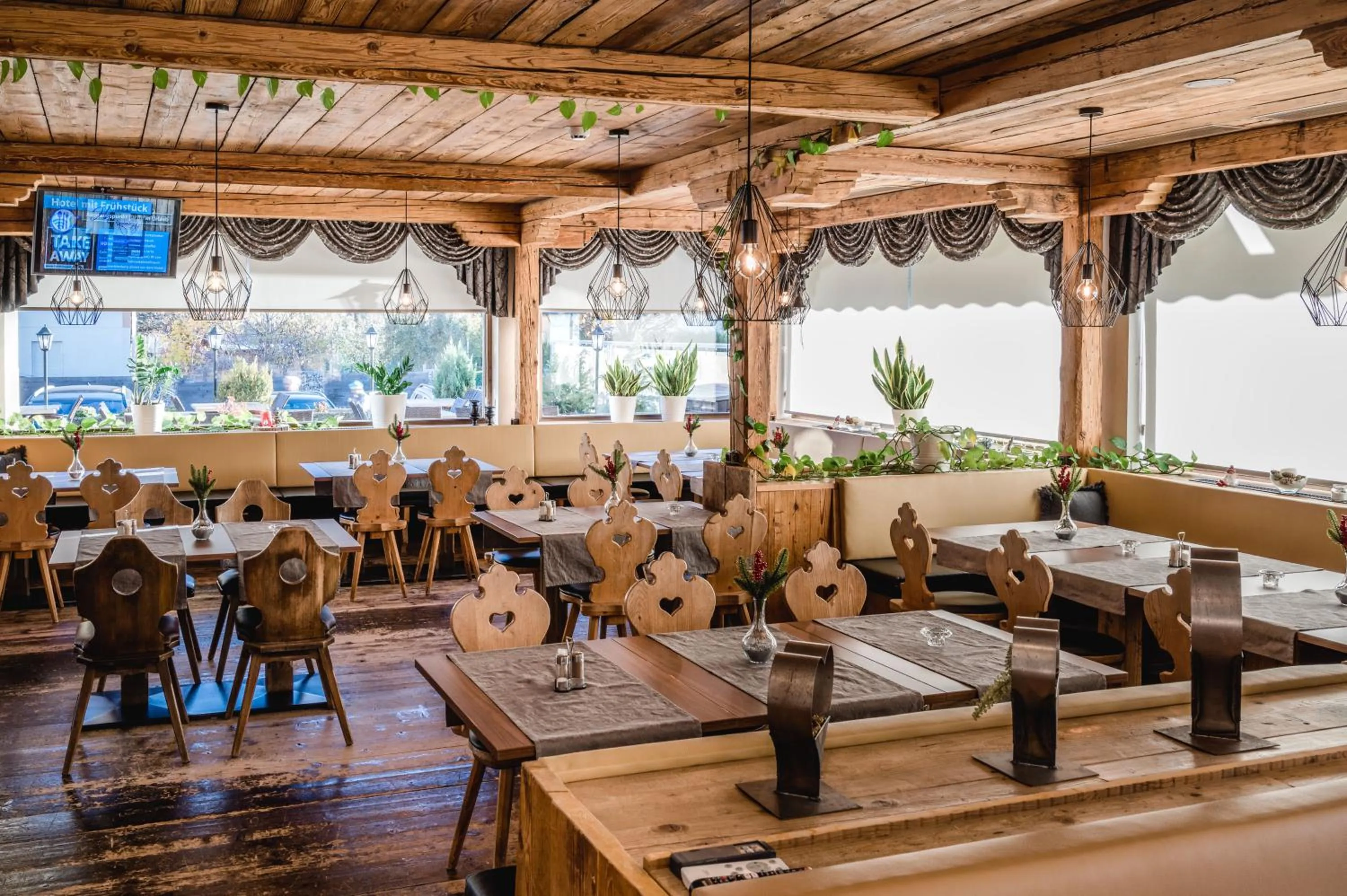 Restaurant/places to eat in Haiminger Hof