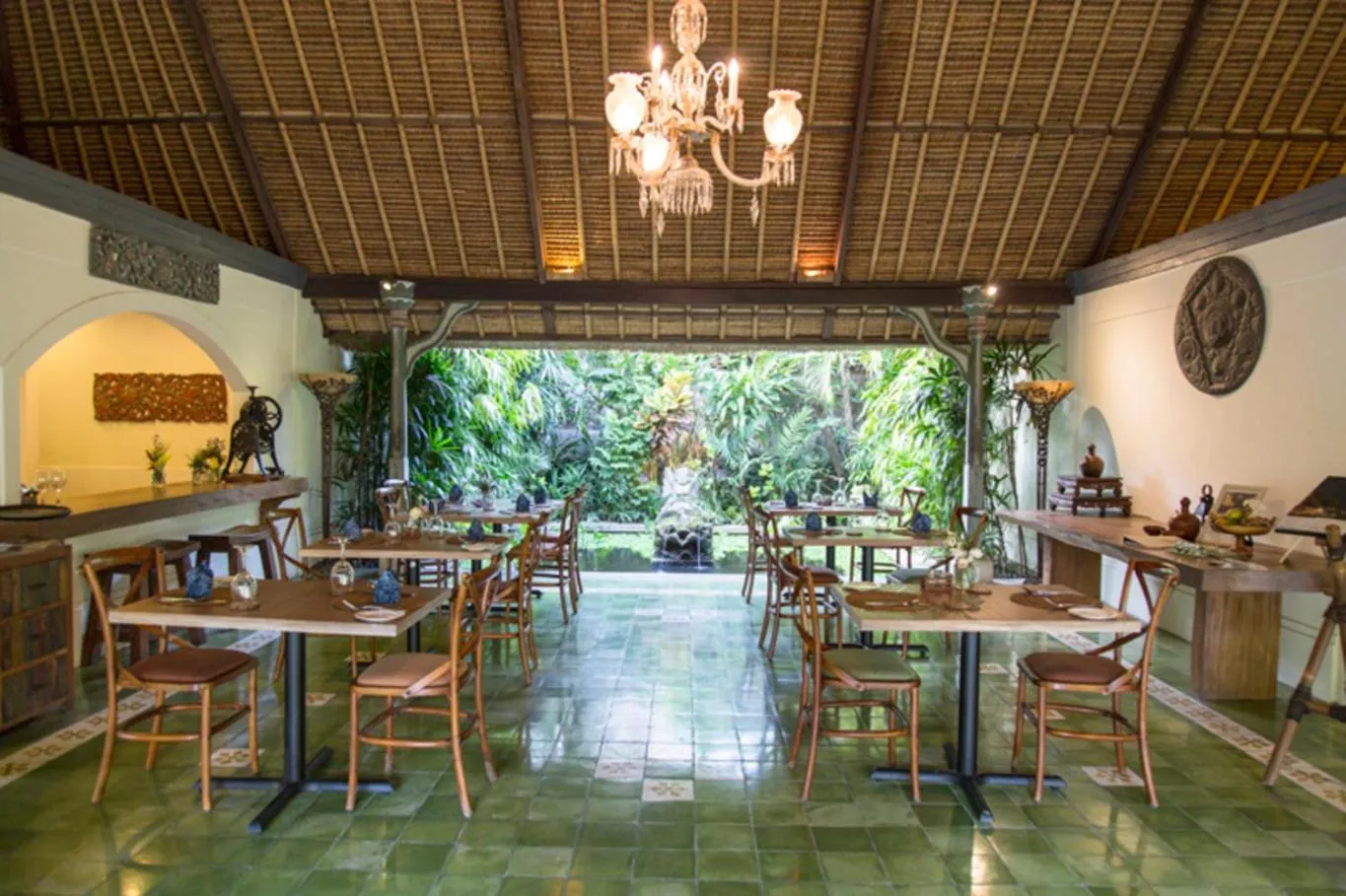 Restaurant/places to eat in Villa Canggu by Plataran