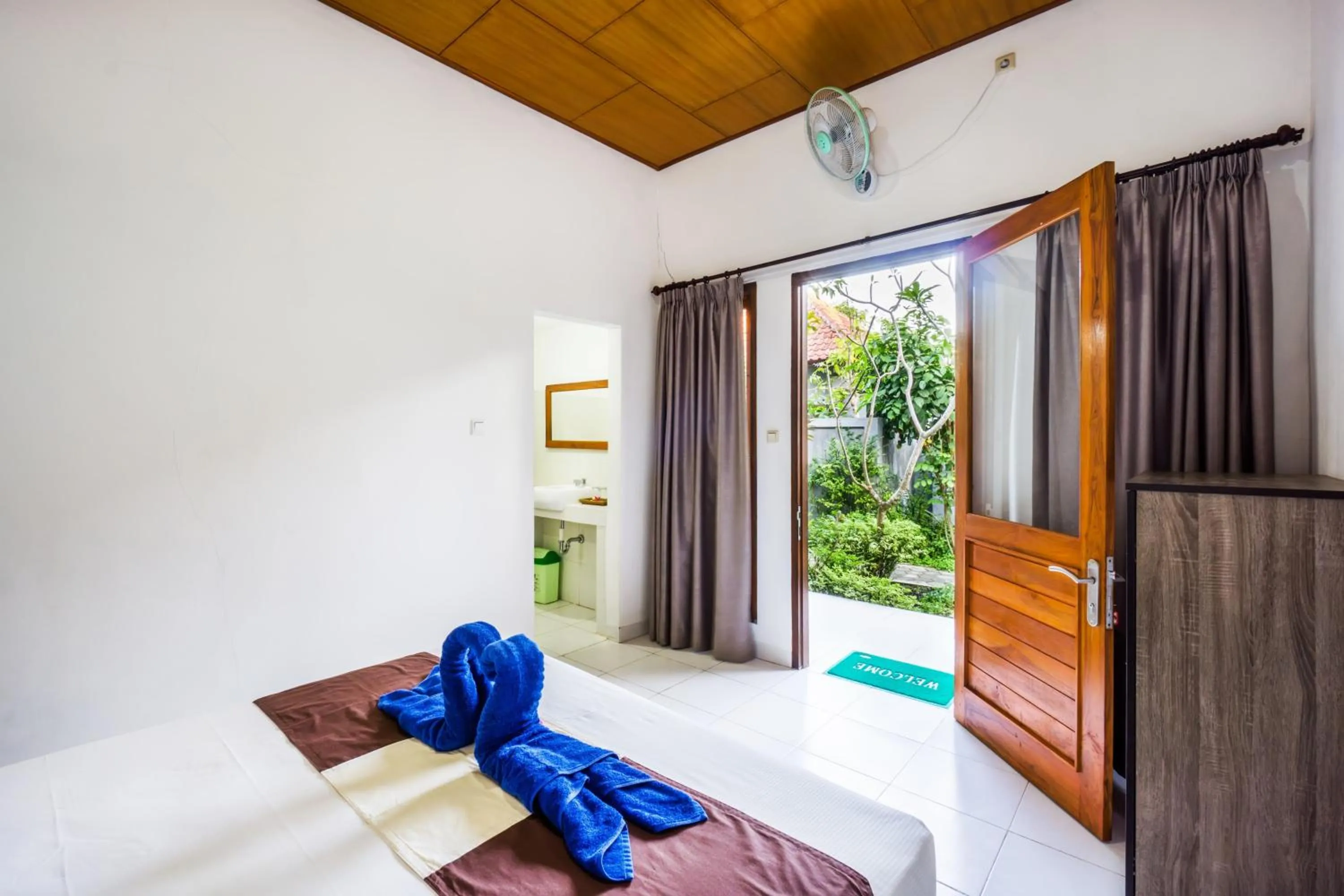 Bedroom, Bed in Nusa Bagus Homestay Lembongan