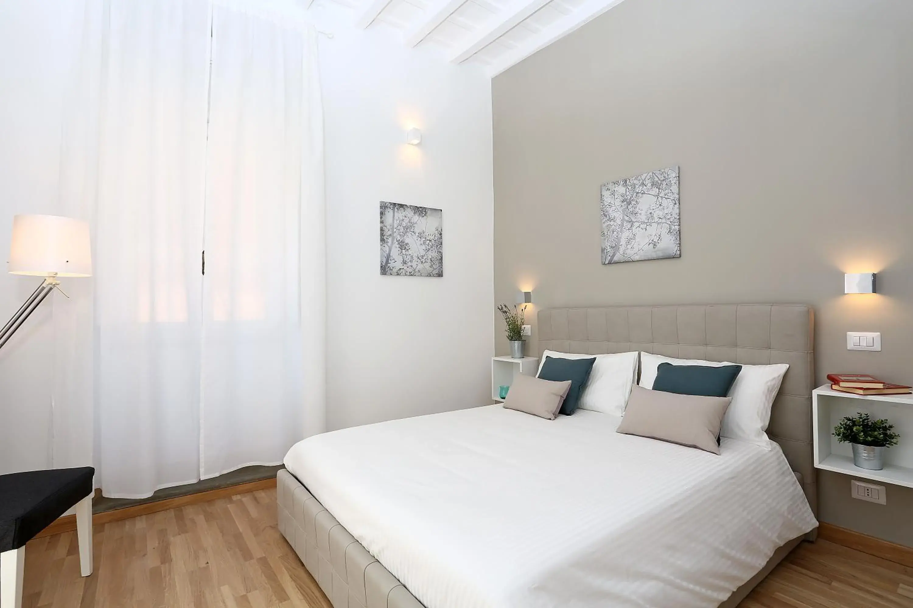 Luxury Quadruple Room - single occupancy in Belsiana 7 Central Luxury Quadruple Room - single occupancy in Belsiana 7 Central