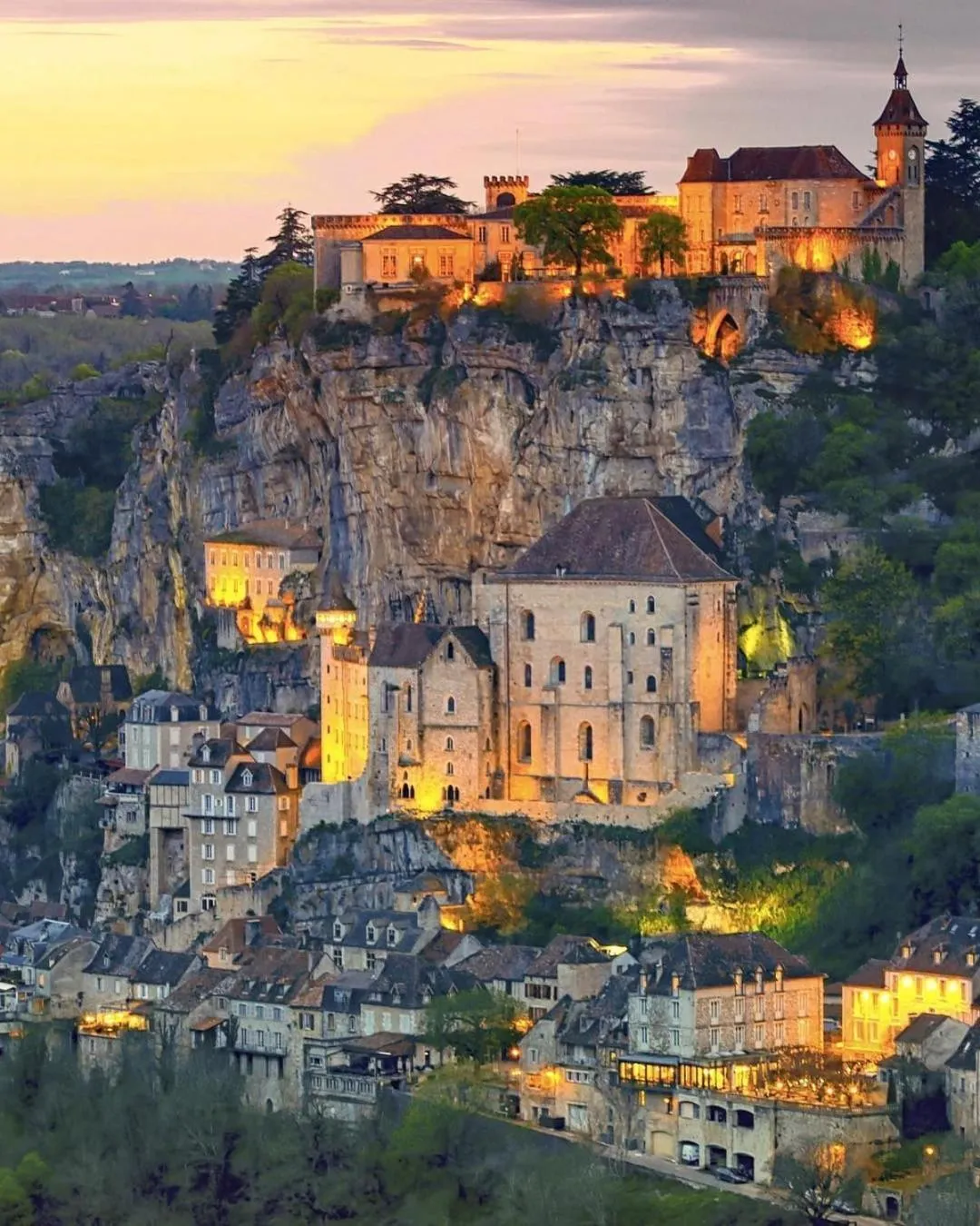 Sunset in Hôtel Restaurant Le Relais des Gourmands
