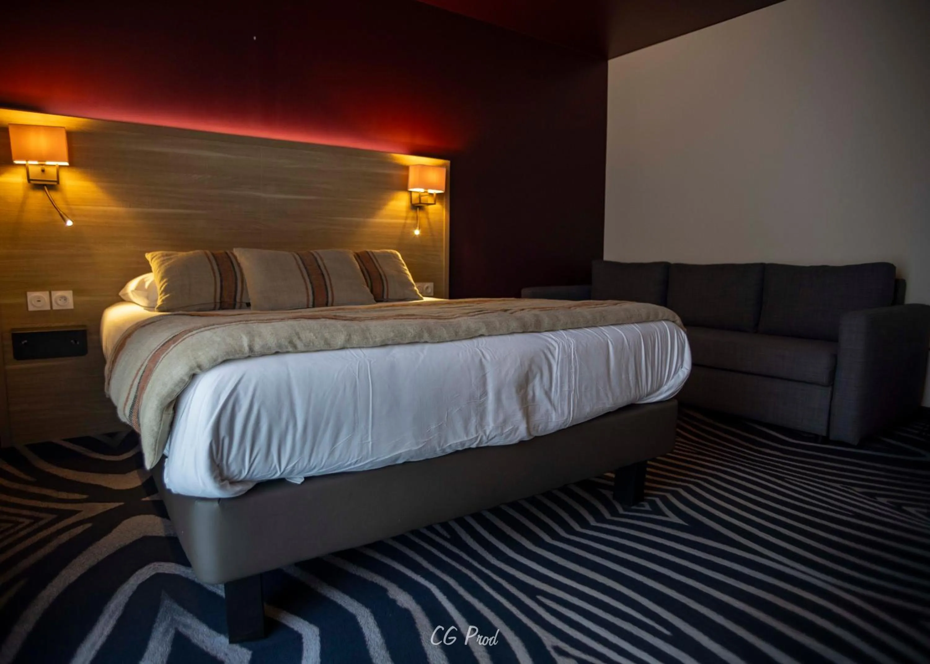 Bed in Hôtel Restaurant Le Relais des Gourmands