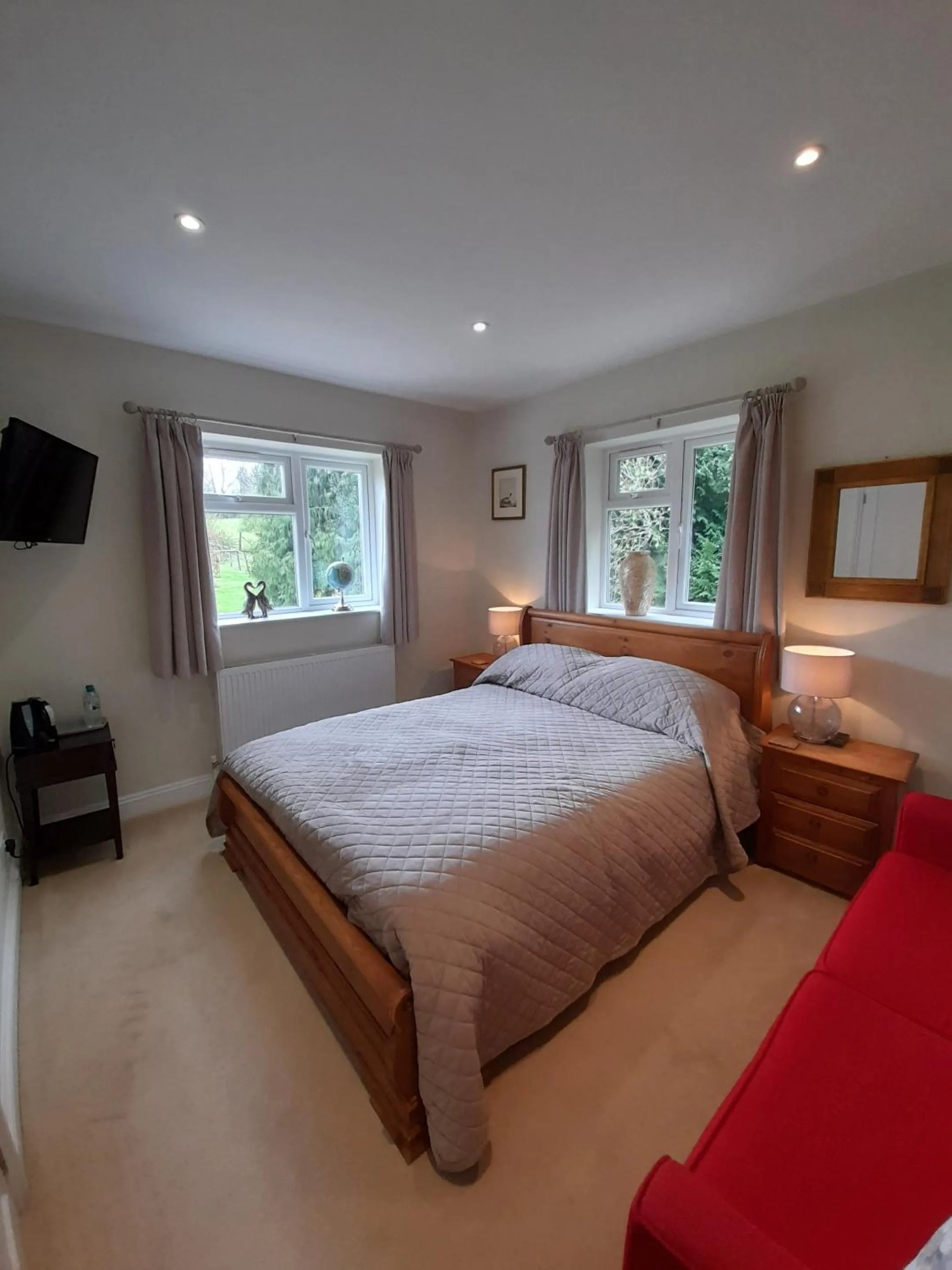 Bedroom, Bed in Sunny Nest