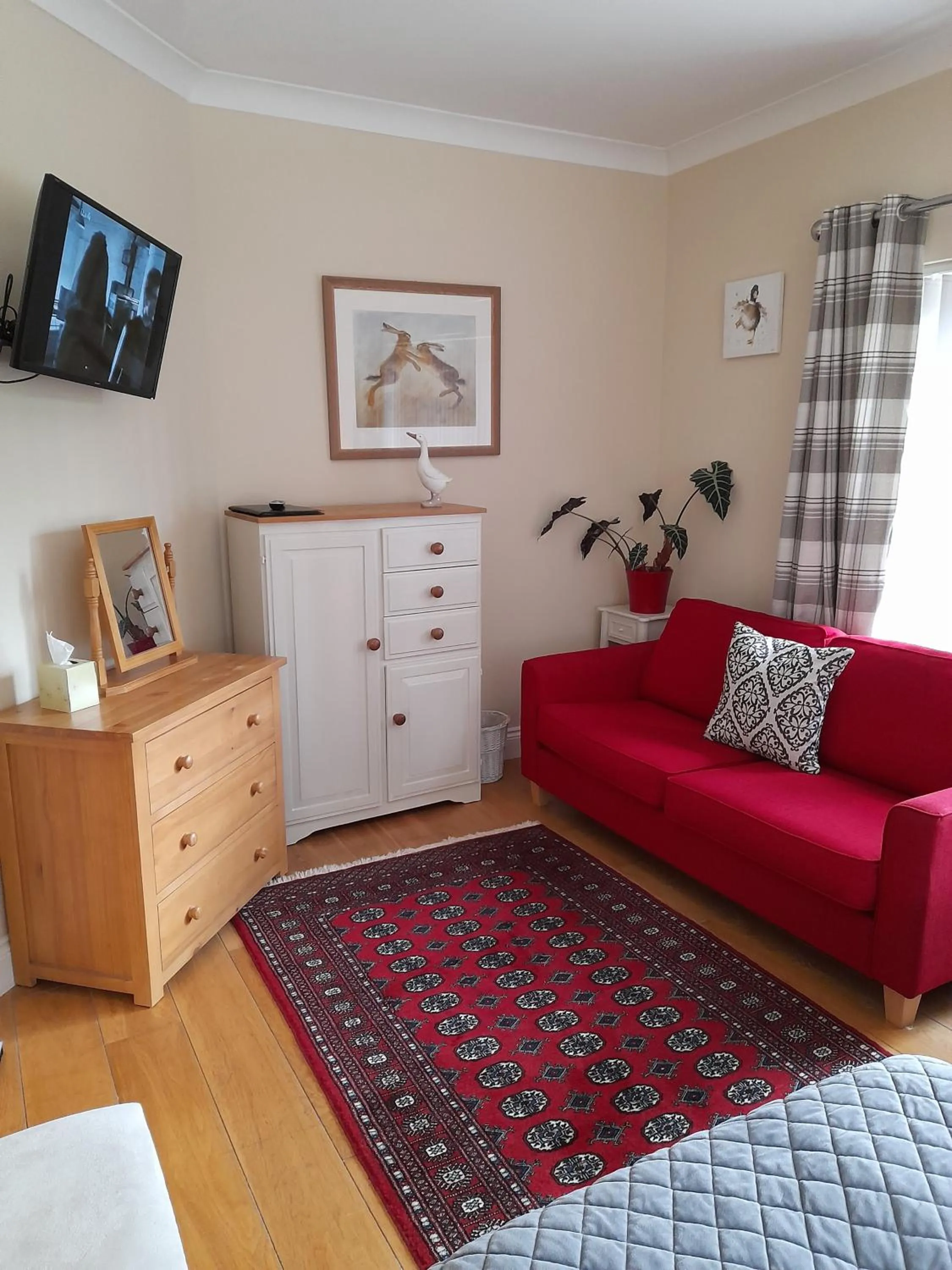 Bedroom in Sunny Nest