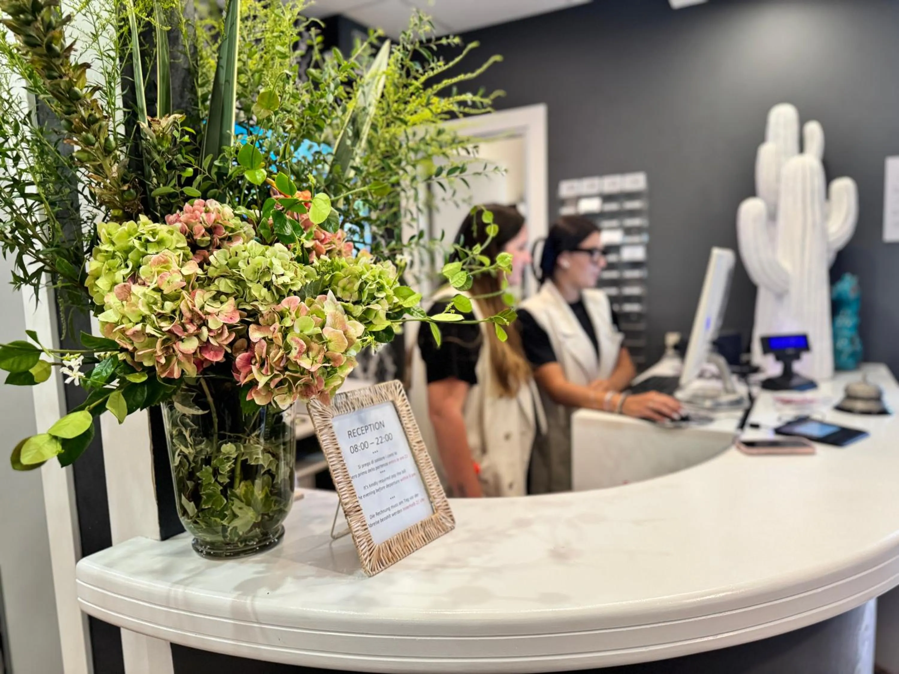 Lobby or reception in Regina Urban Beach Hotel