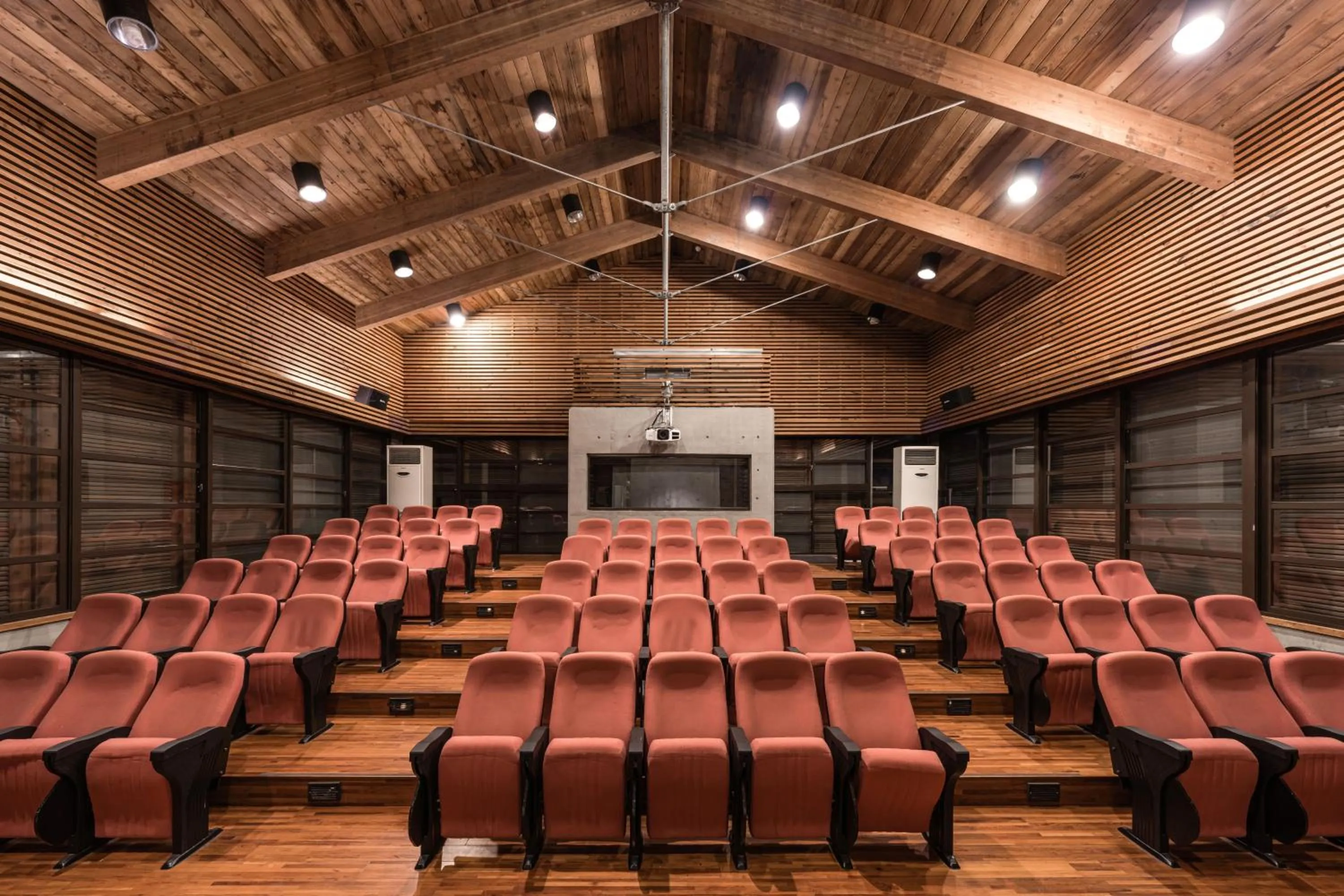 Meeting/conference room in The Moment Hotel Yilan by Lakeshore