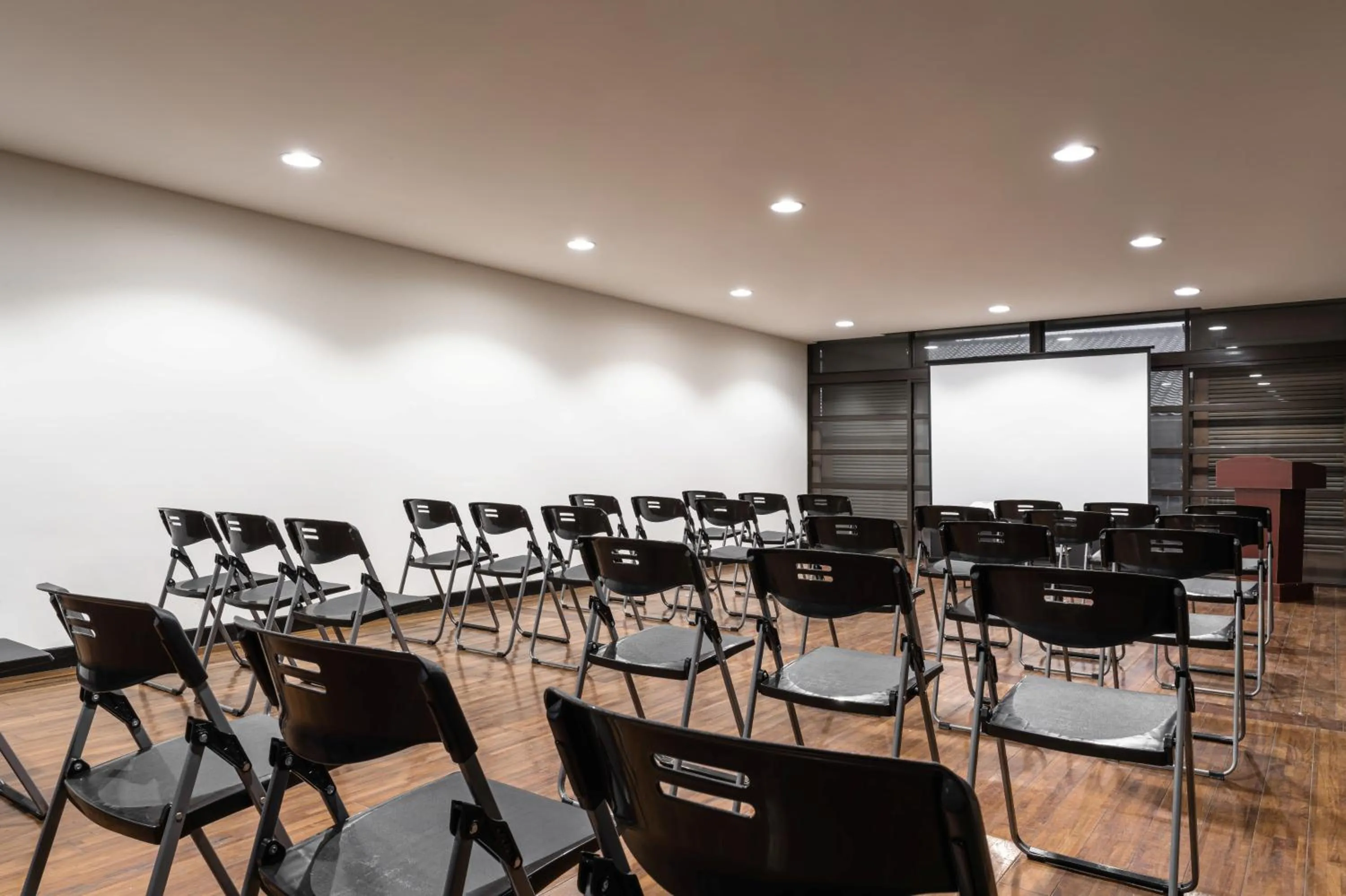 Meeting/conference room in The Moment Hotel Yilan by Lakeshore