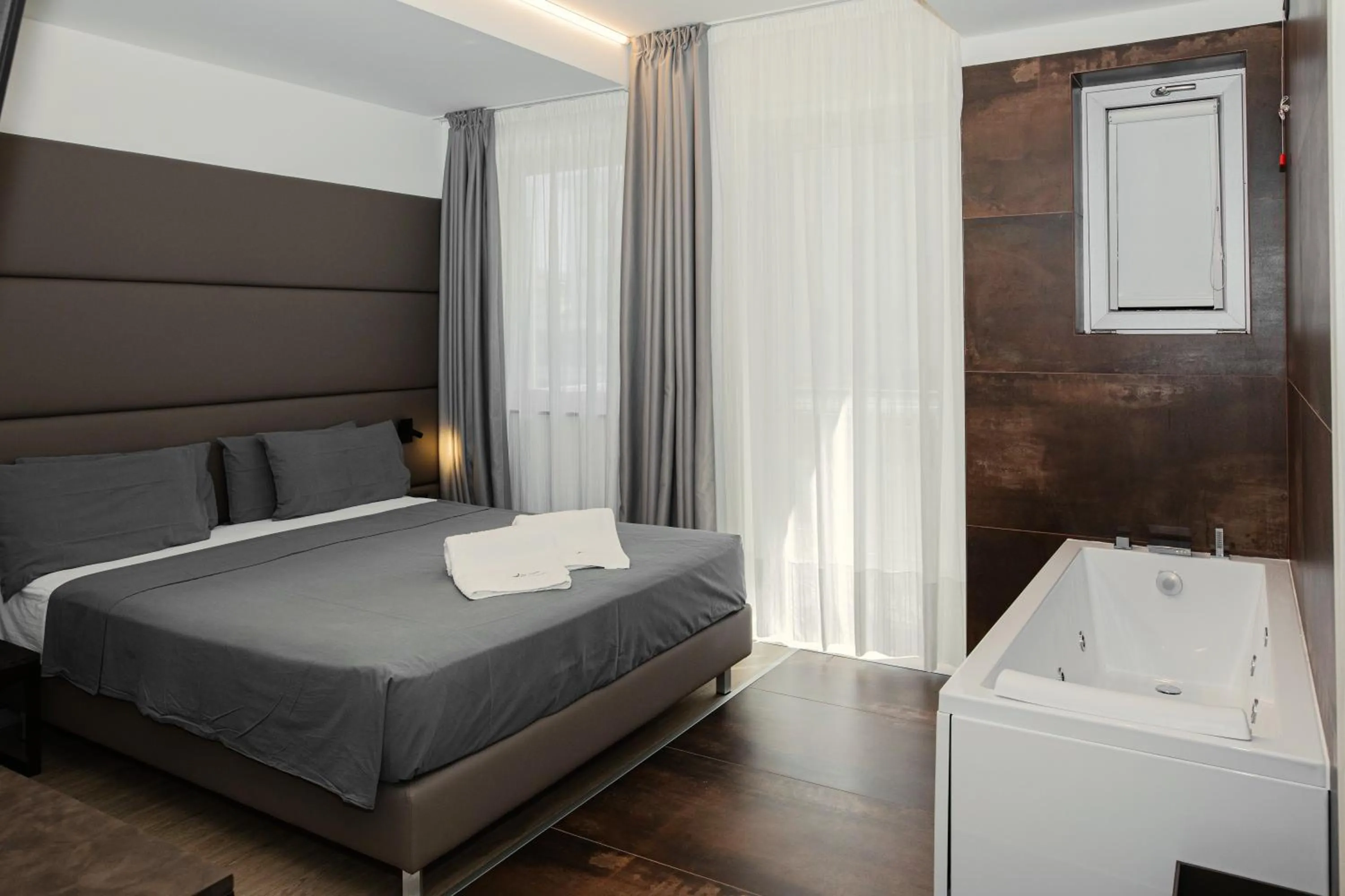 Bed in Hotel Leonardo Da Vinci Wellness SPA