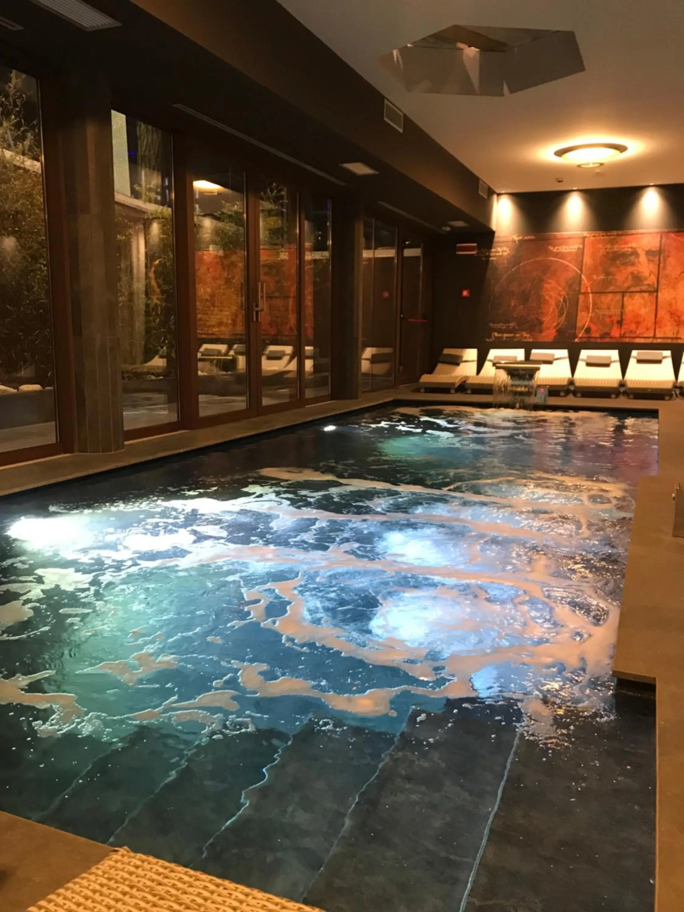Hot Spring Bath in Hotel Leonardo Da Vinci Wellness SPA