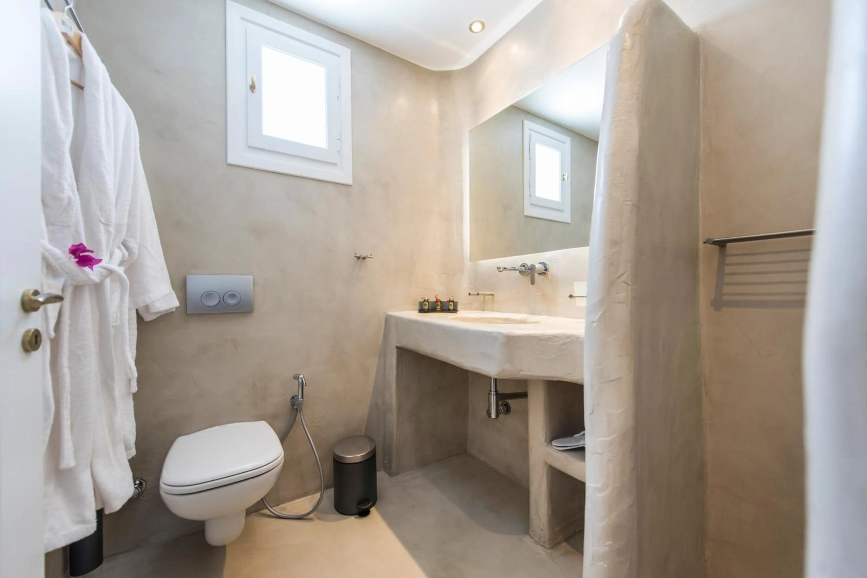 Shower in Cycladic Islands Hotel & Spa