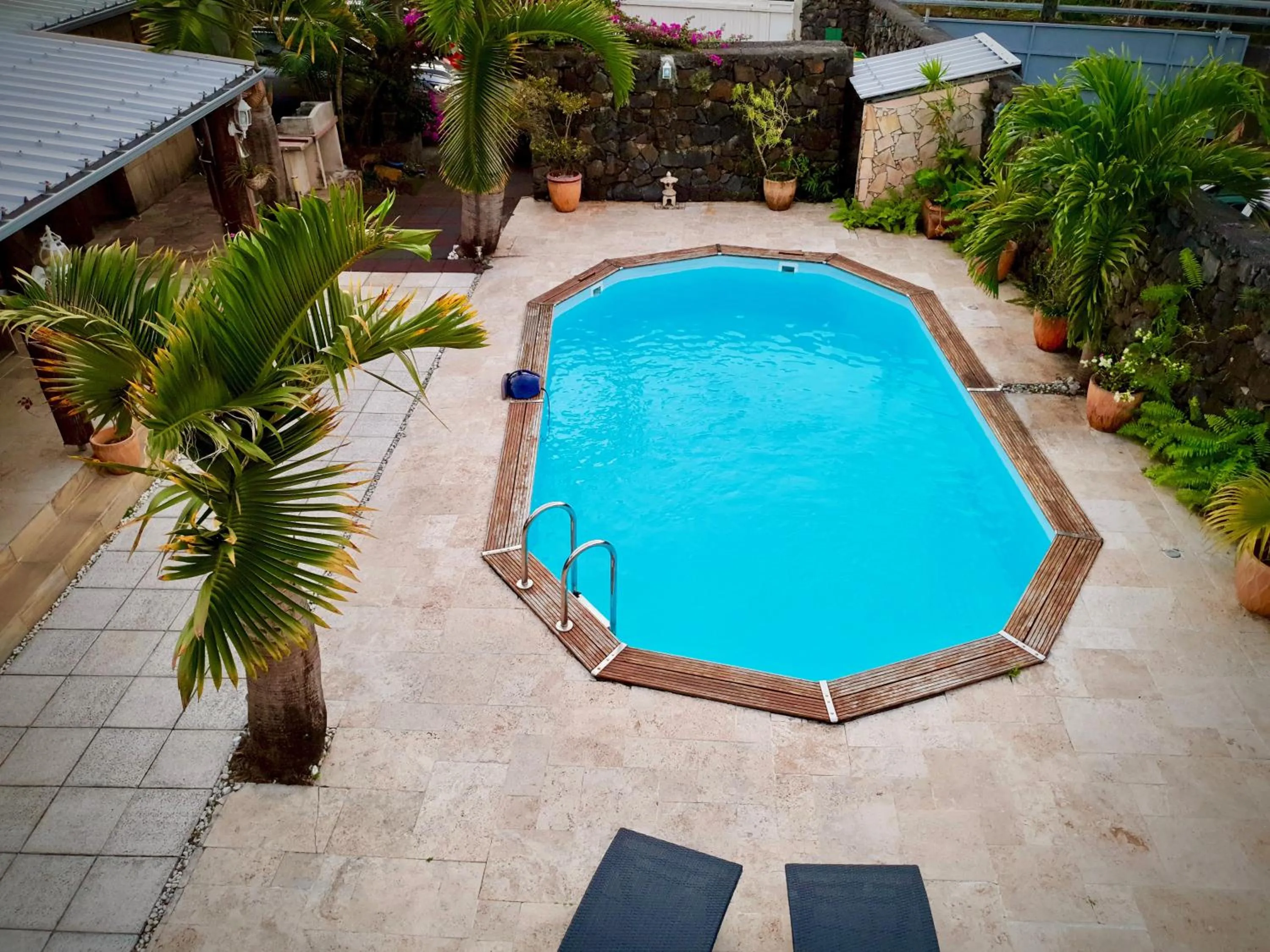 Pool View in La Villa du Bassin