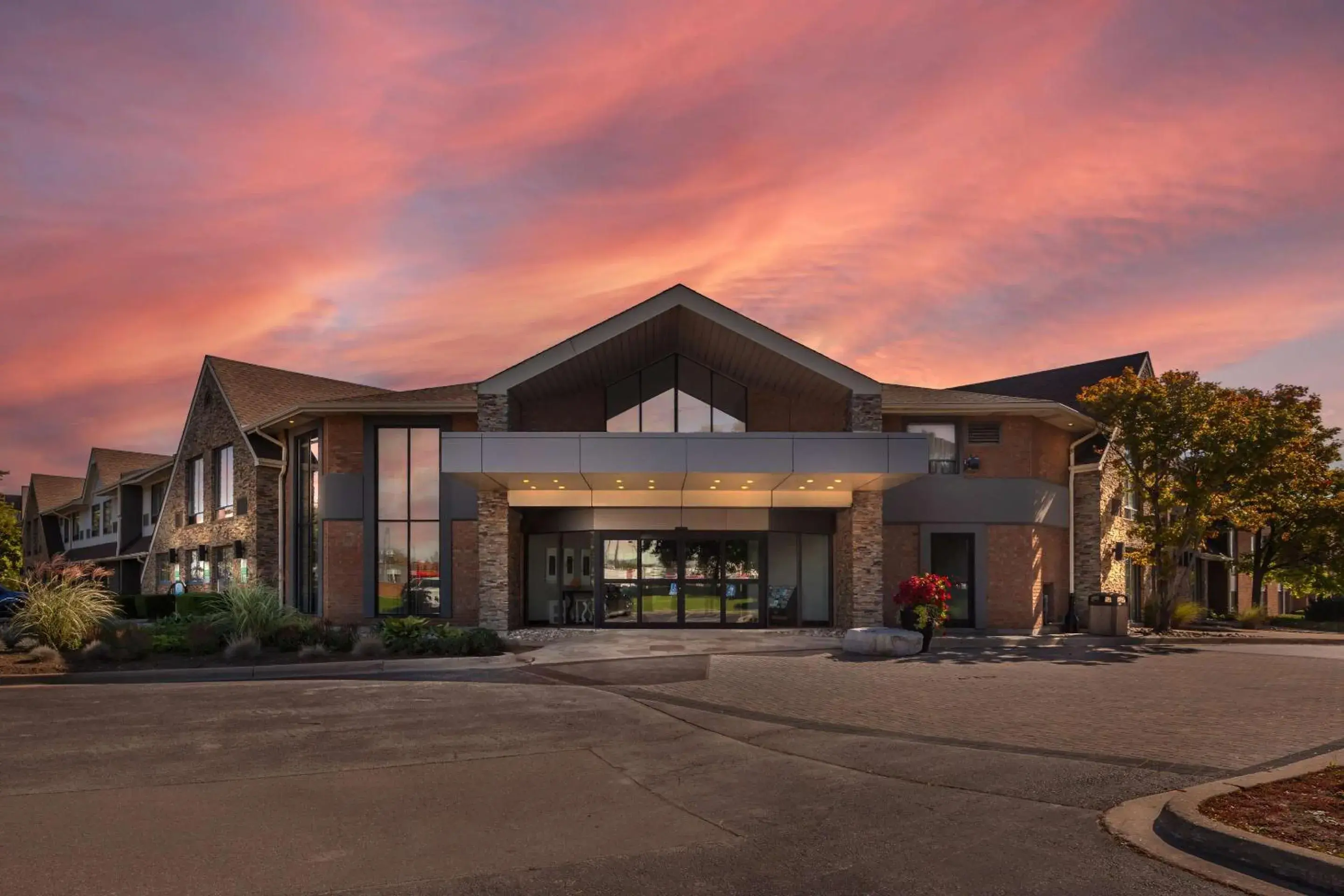 Property building in Comfort Inn Property building in Comfort Inn