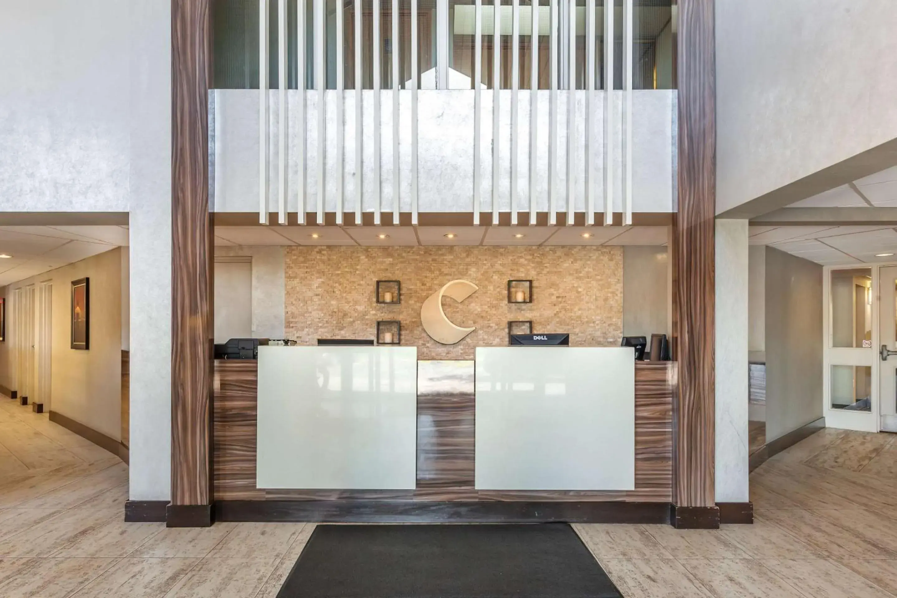 Lobby or reception in Comfort Inn Lobby or reception in Comfort Inn