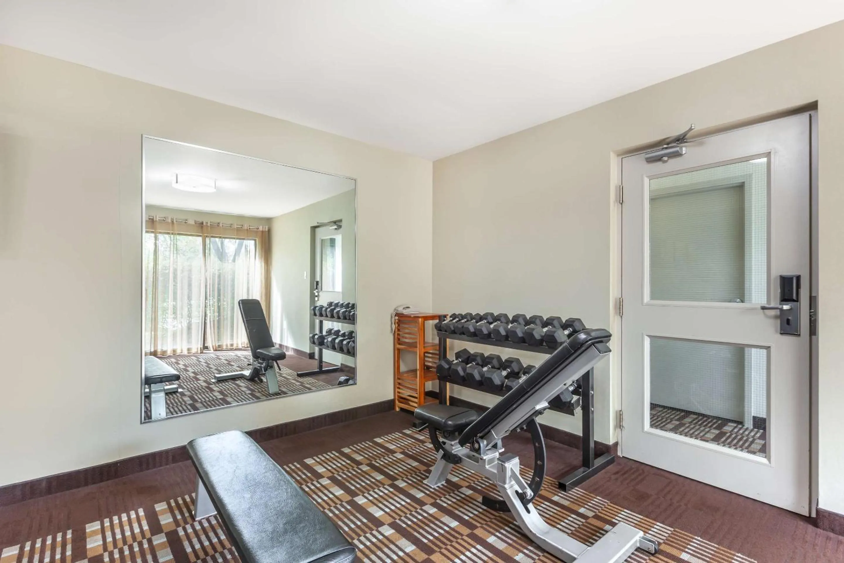 Fitness centre/facilities in Comfort Inn