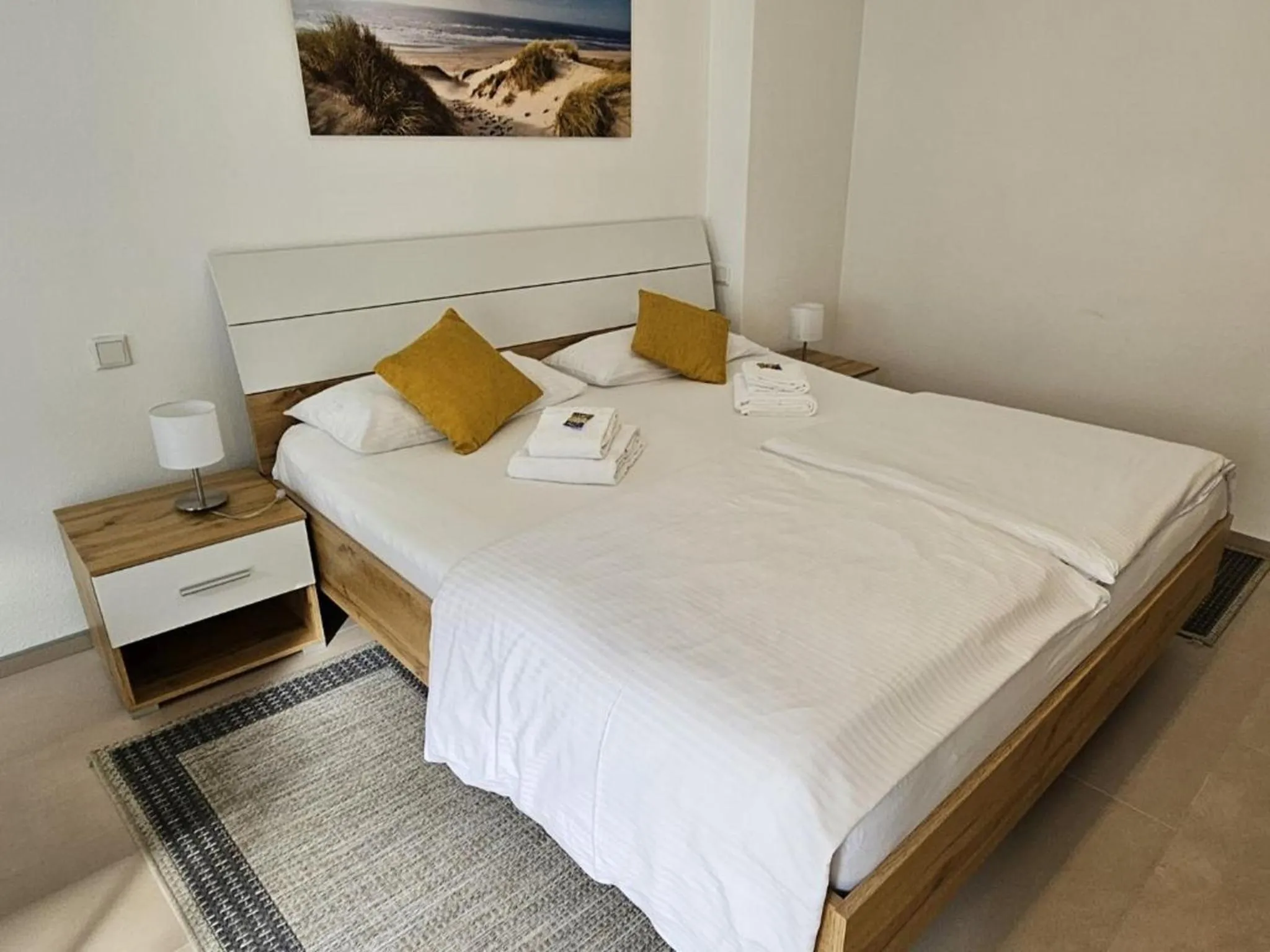 Bed in Hotel Hirsch Günzburg