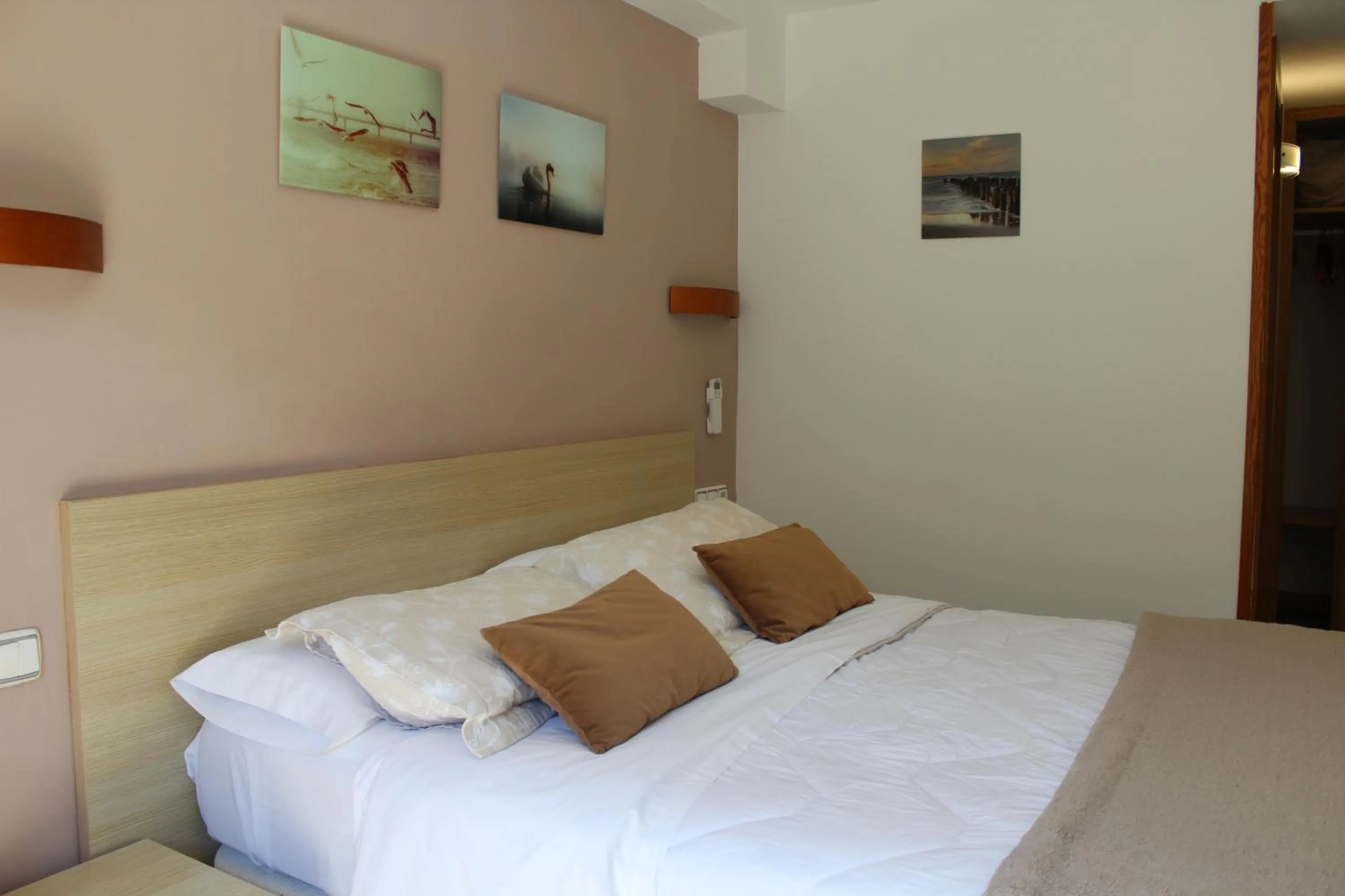 Bed in Pension Joakina