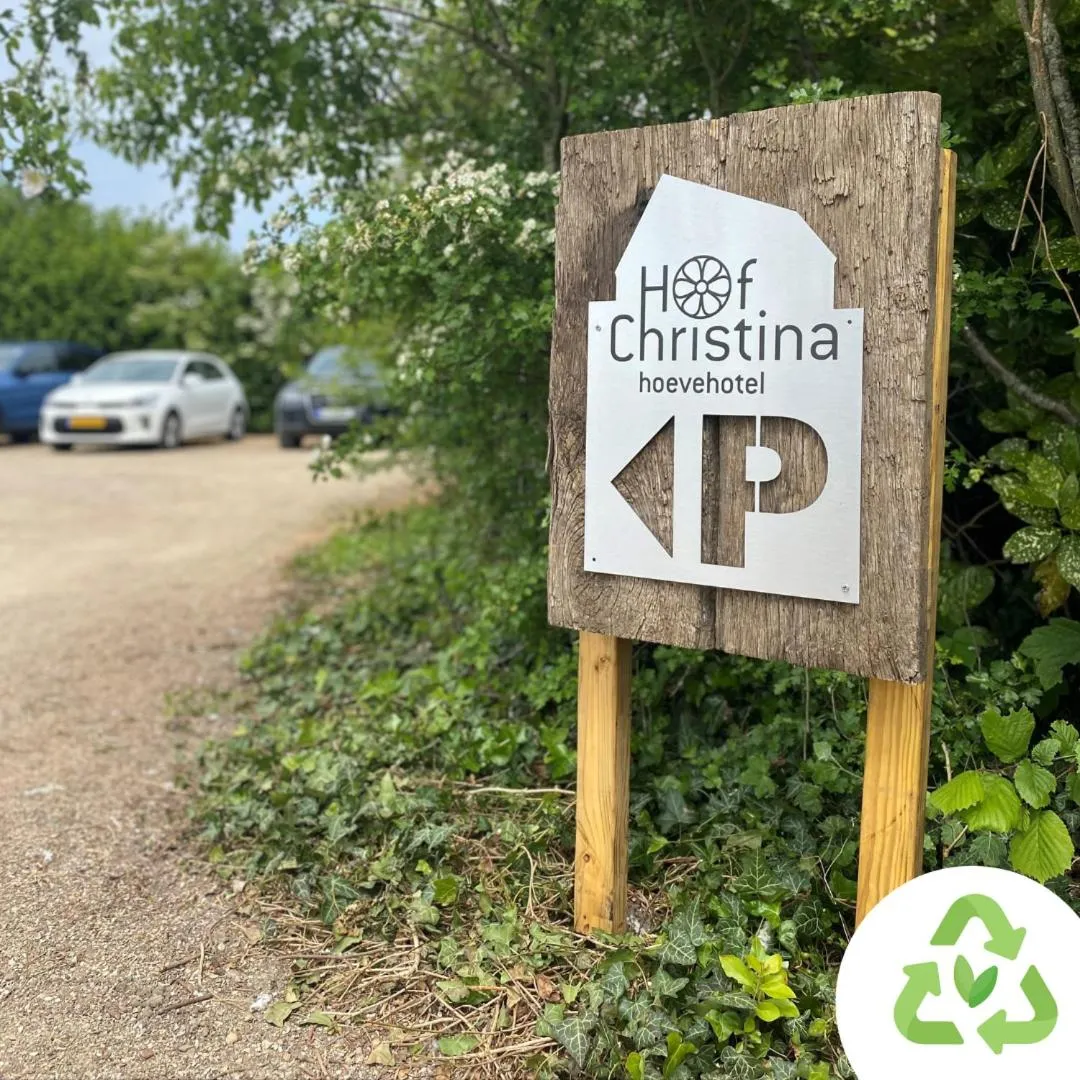 Parking in Hoevehotel 'Hof Christina'